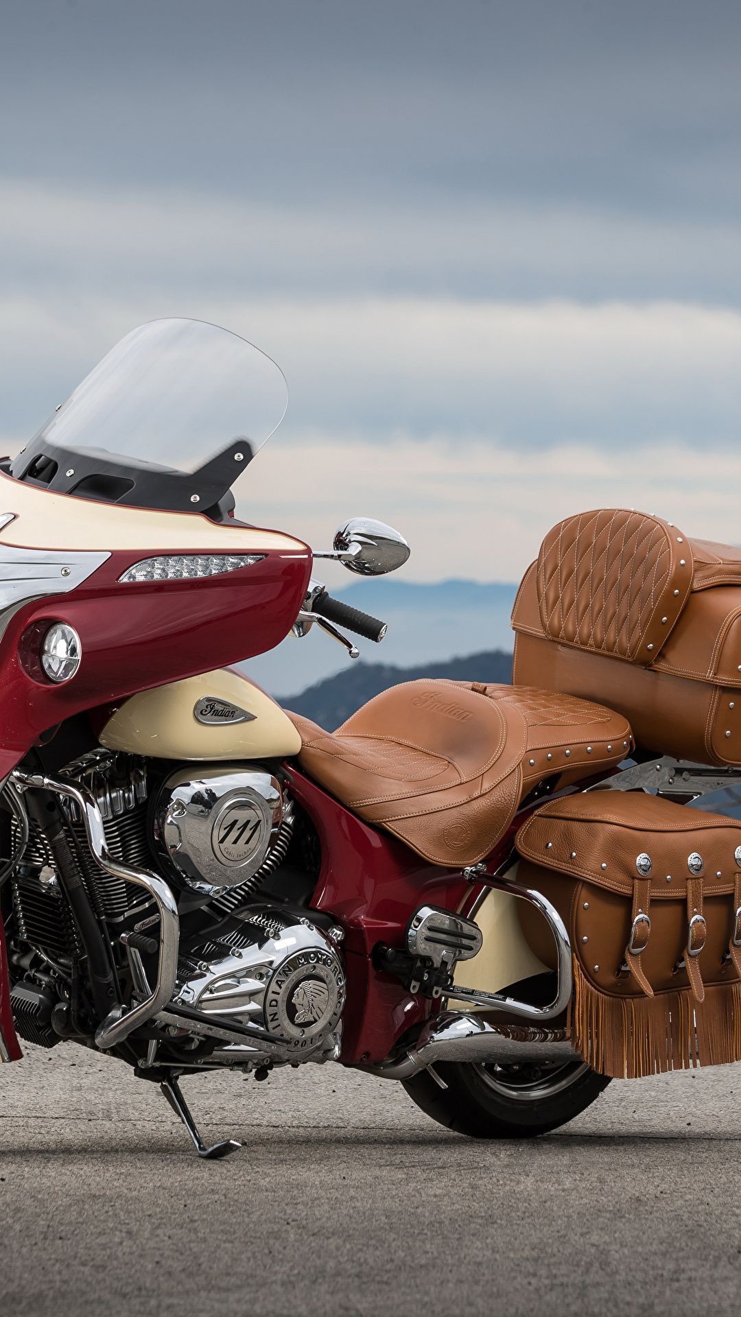 Indian Roadmaster Classic Bike 2017 Wallpapers