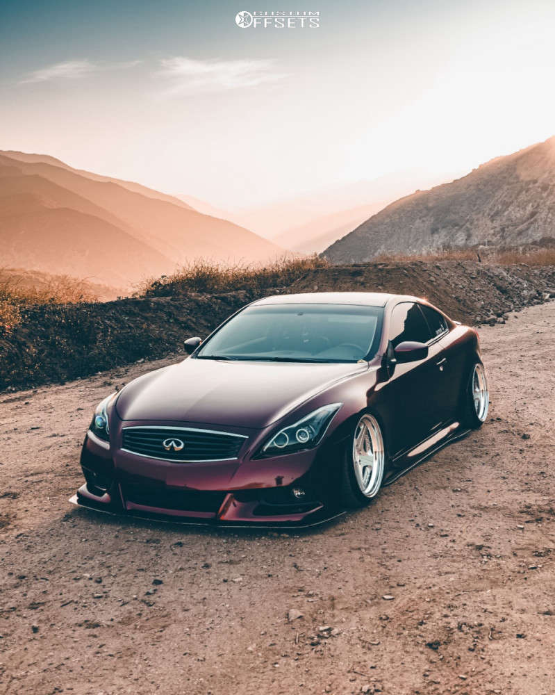 Infiniti G37 Wallpapers