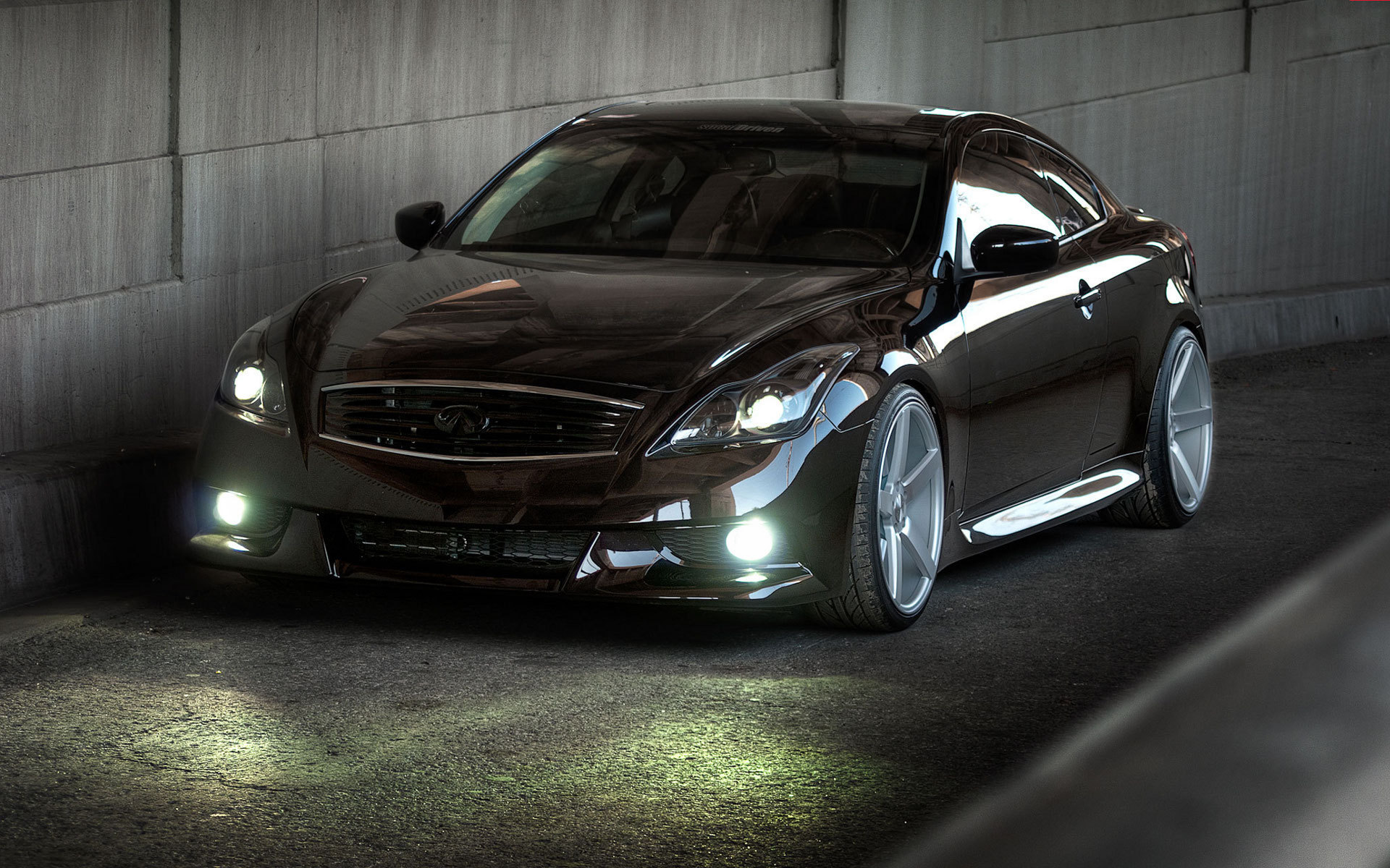 Infinity G37 Wallpapers