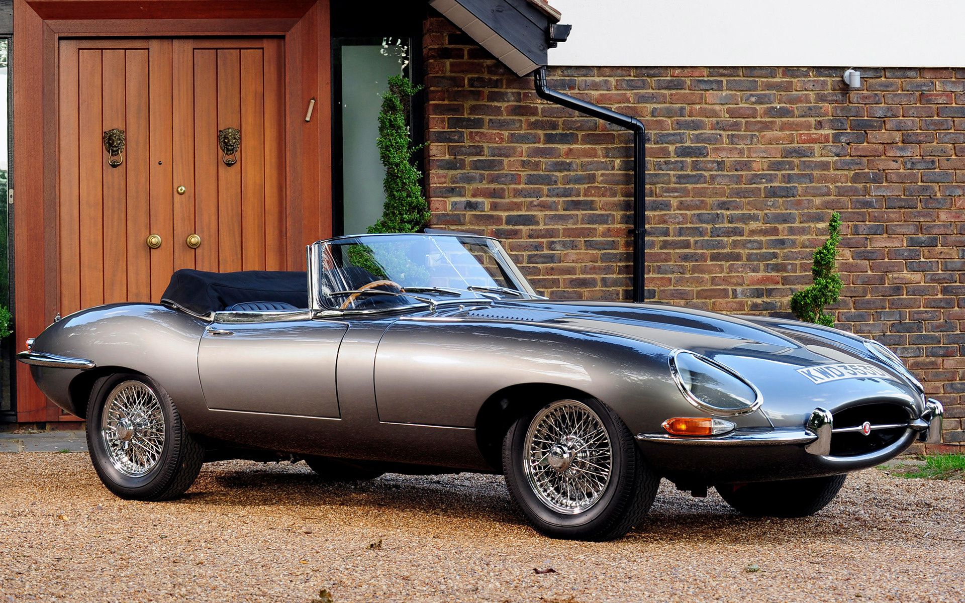 Jaguar E Type Wallpapers