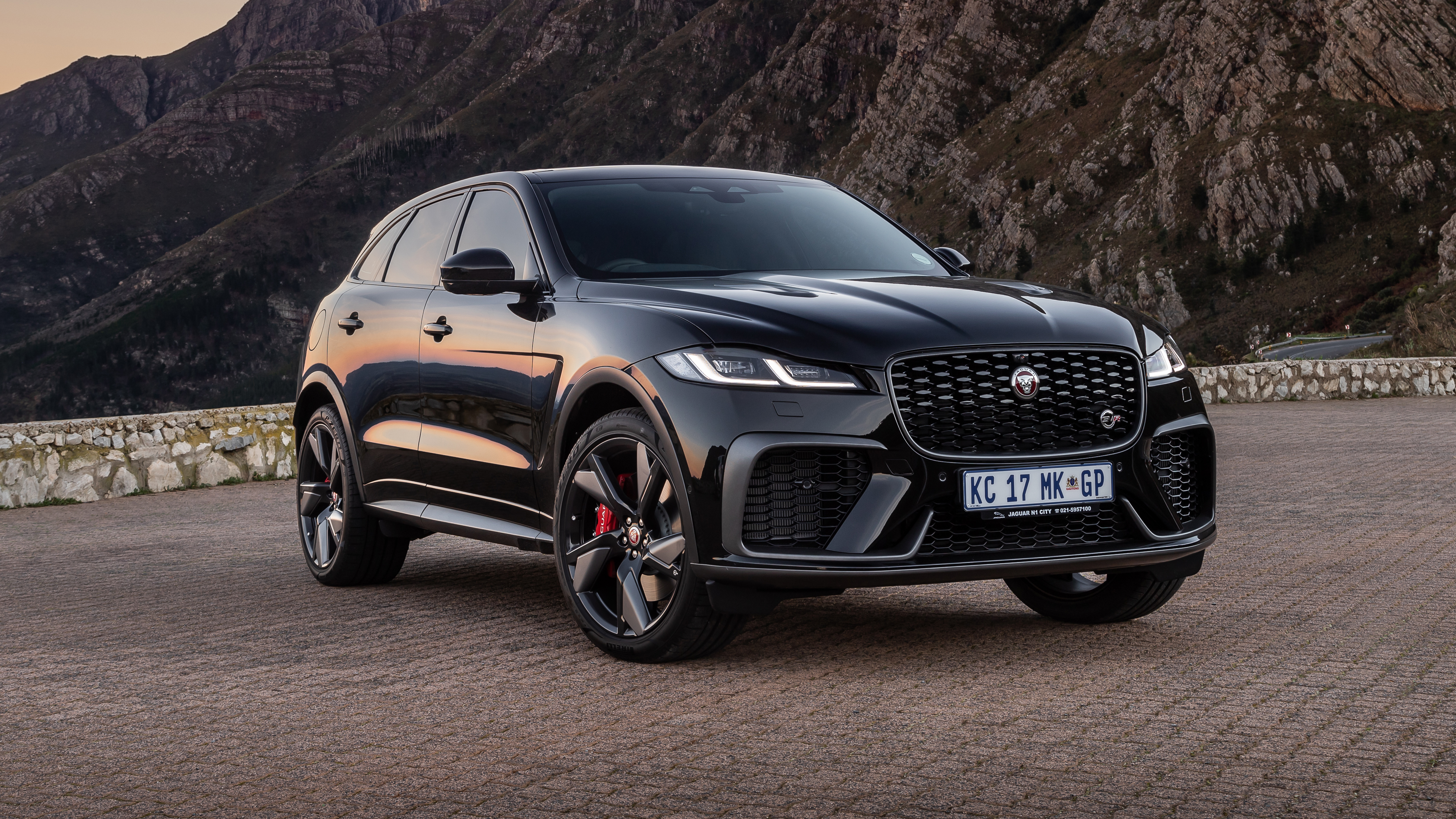 Jaguar F-Pace Svr Wallpapers