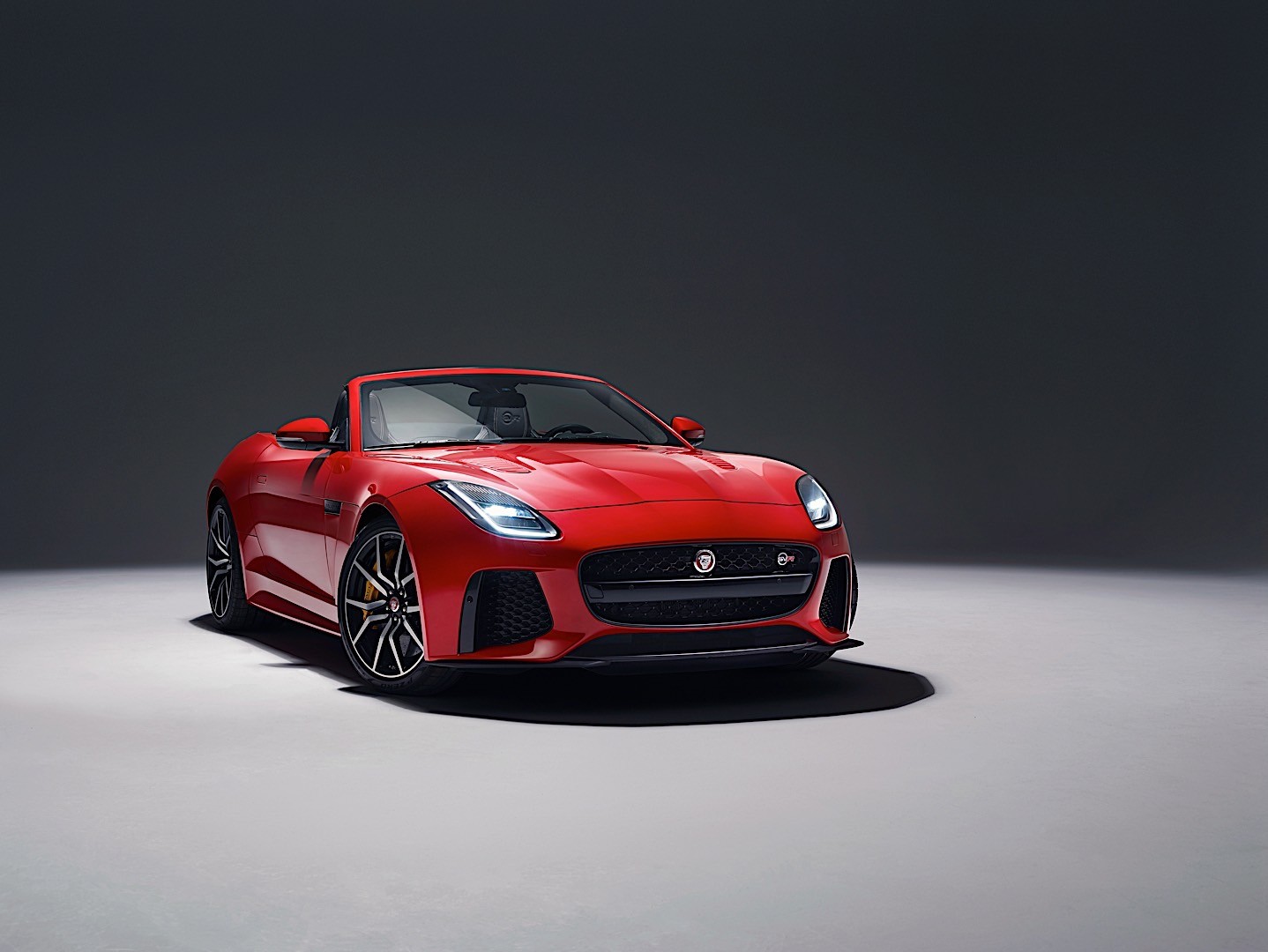 Jaguar F-Type Svr Convertible Wallpapers