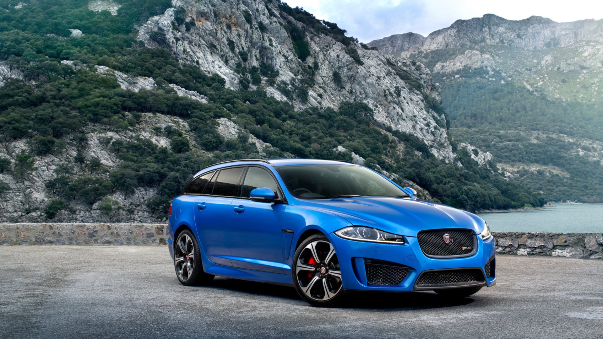 Jaguar Xfr-S Sportbrake Wallpapers