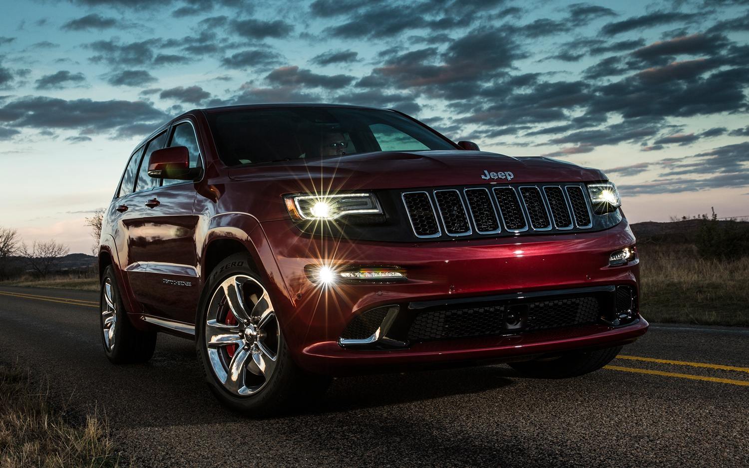 Jeep Grand Cherokee Wallpapers