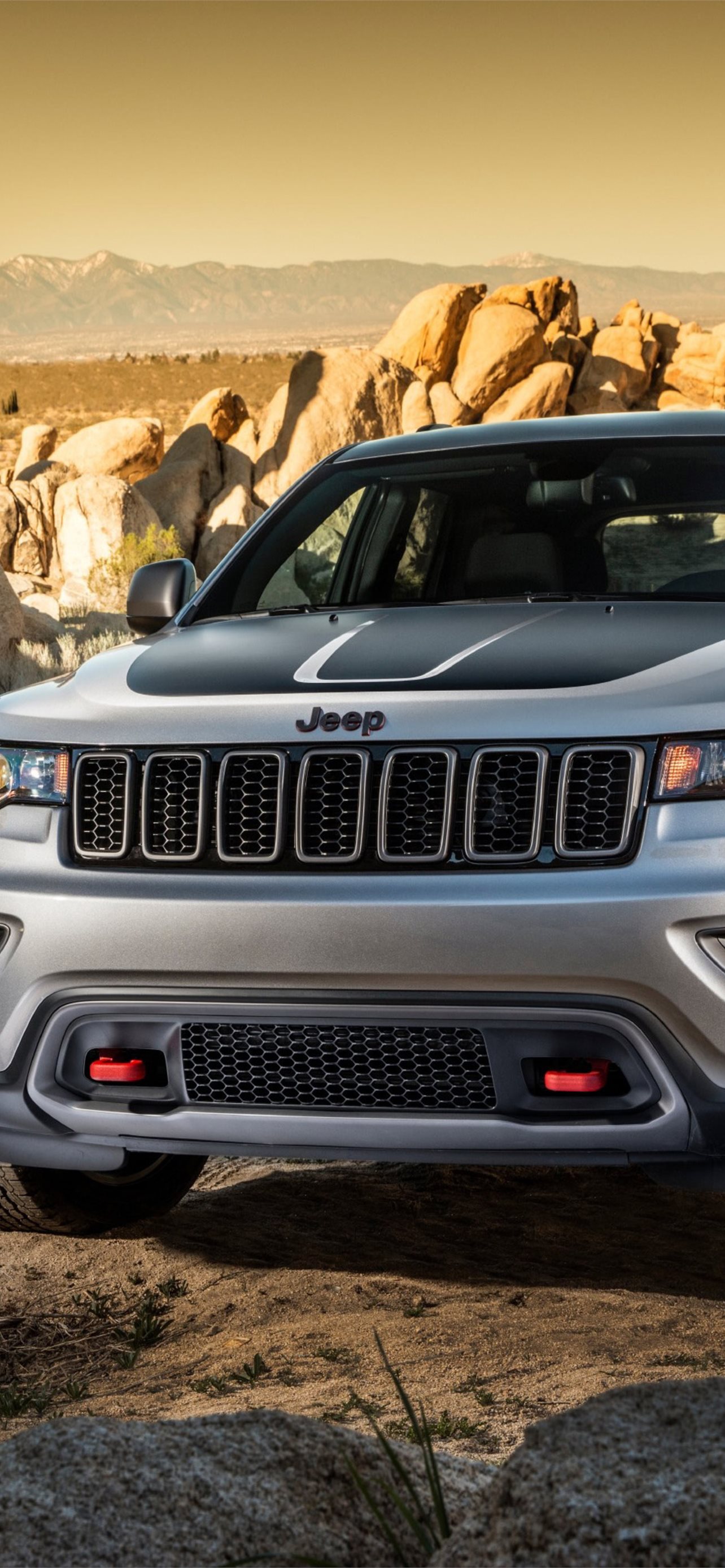 Jeep Grand Cherokee Wallpapers