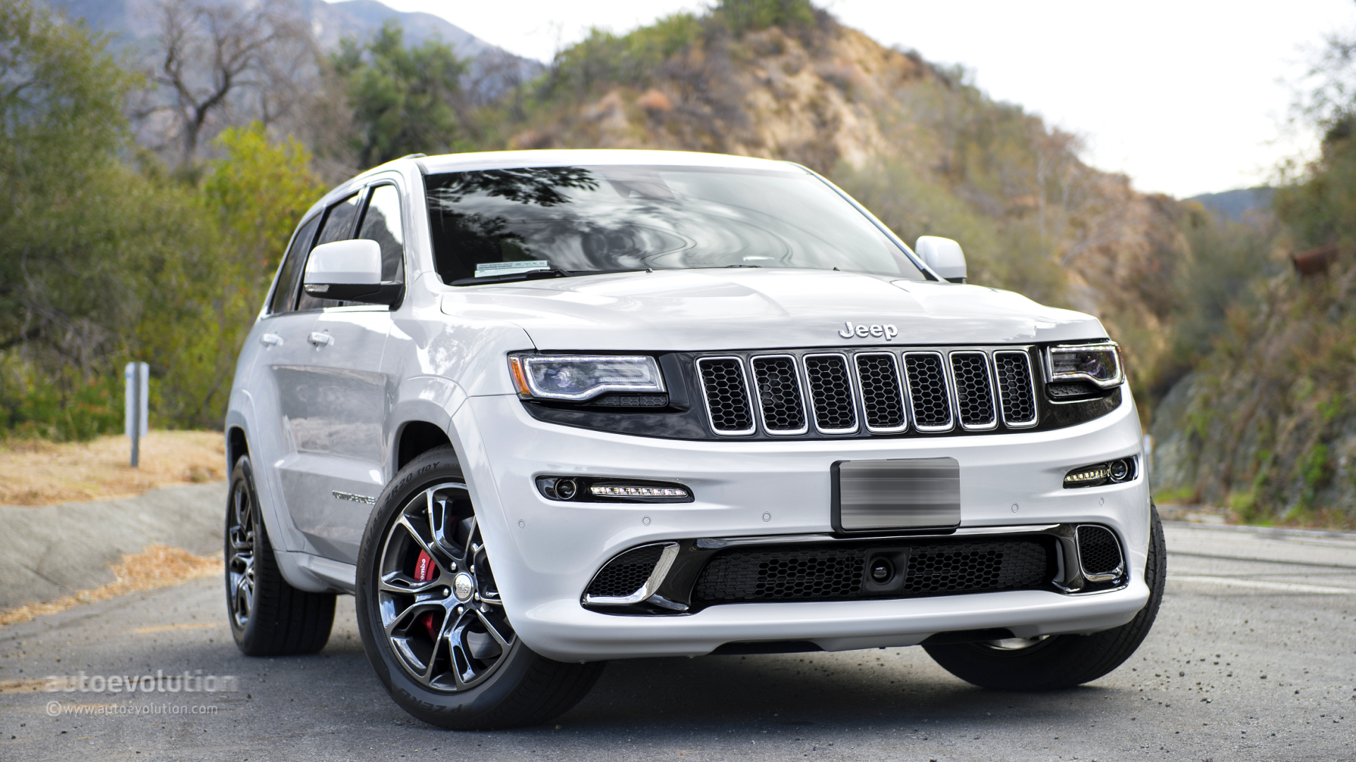 Jeep Grand Cherokee Wallpapers