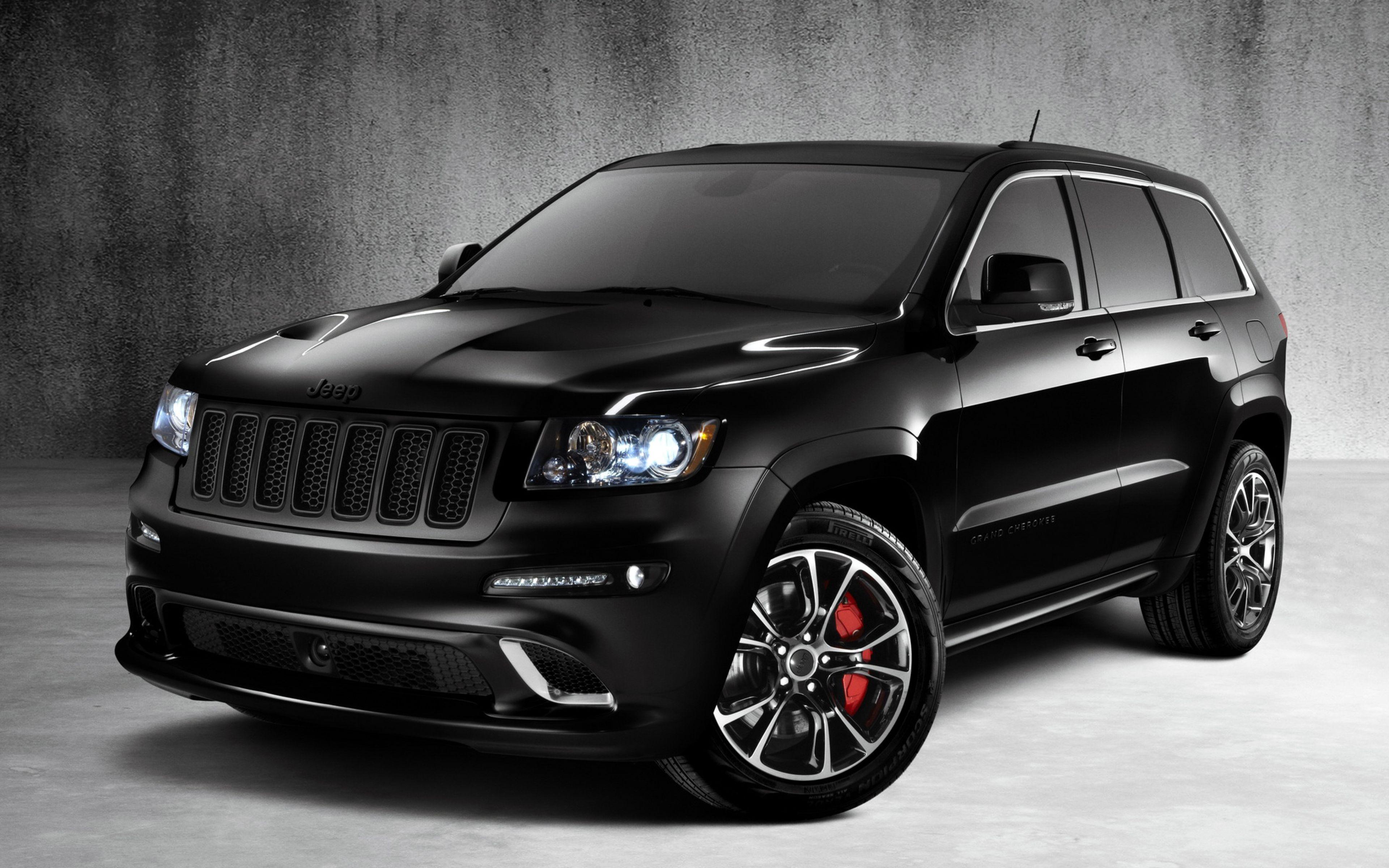 Jeep Grand Cherokee Wallpapers