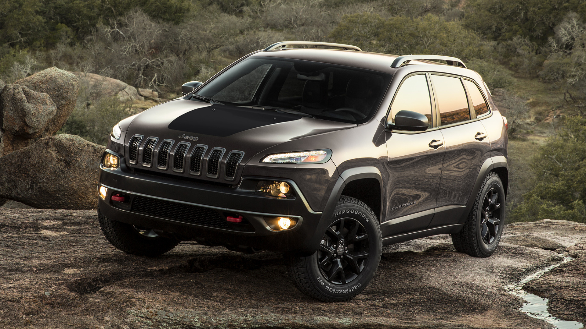 Jeep Trailhawk Wallpapers