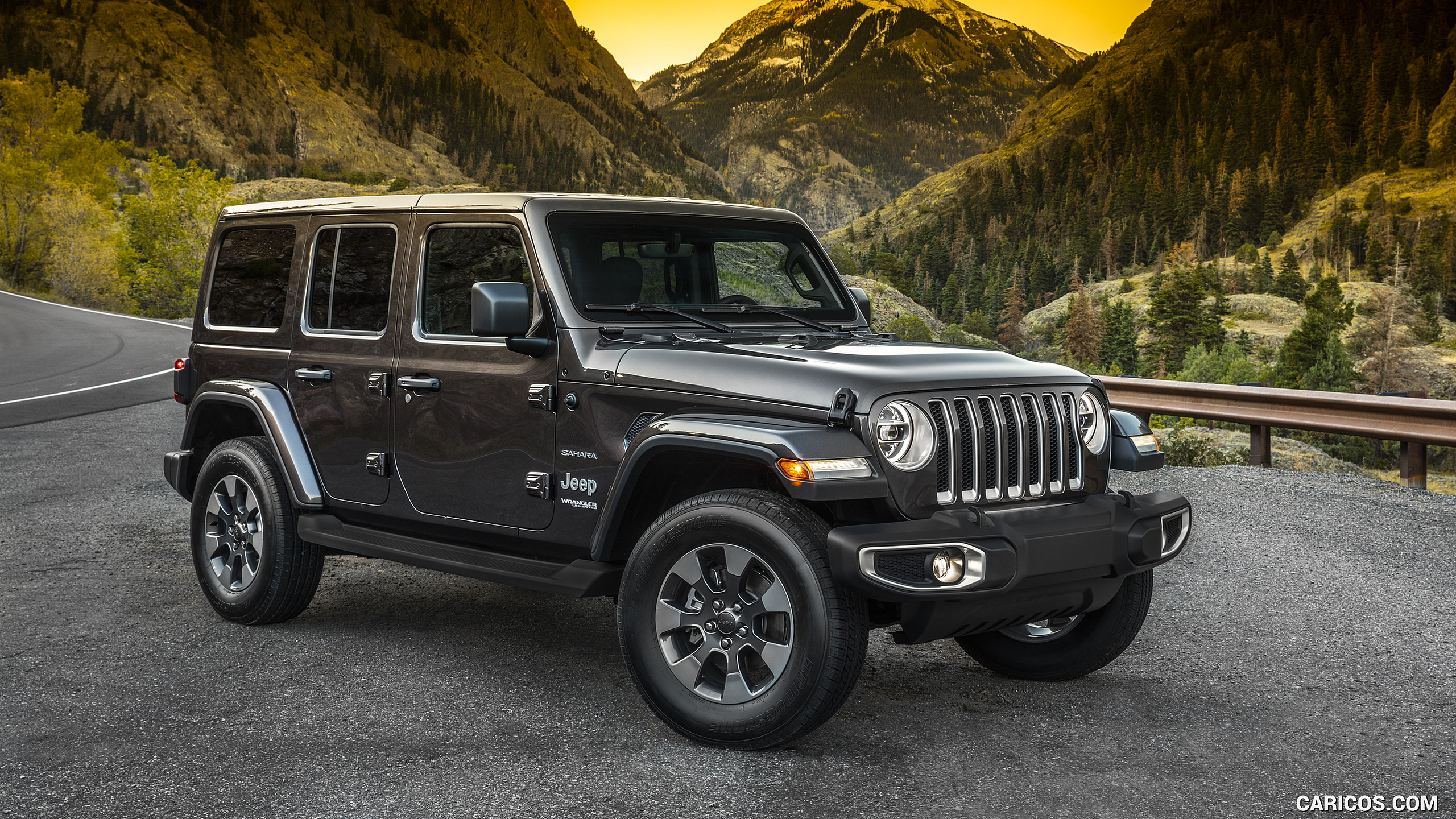 Jeep Wrangler Unlimited Sahara Wallpapers