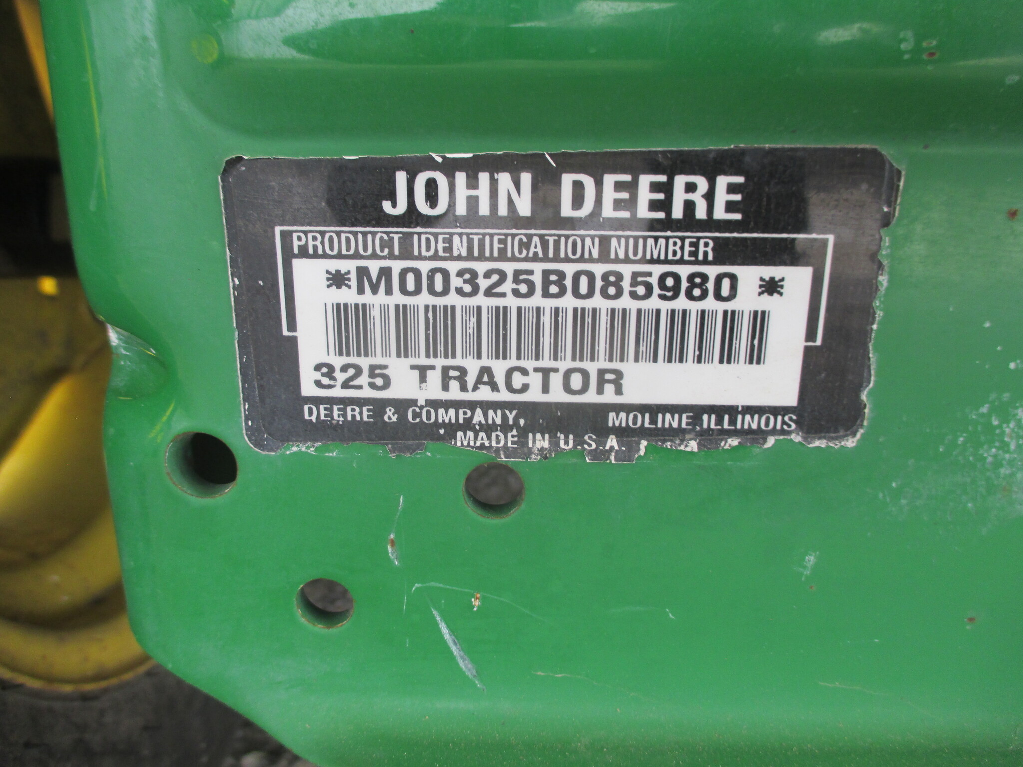 John Deere 325 Wallpapers