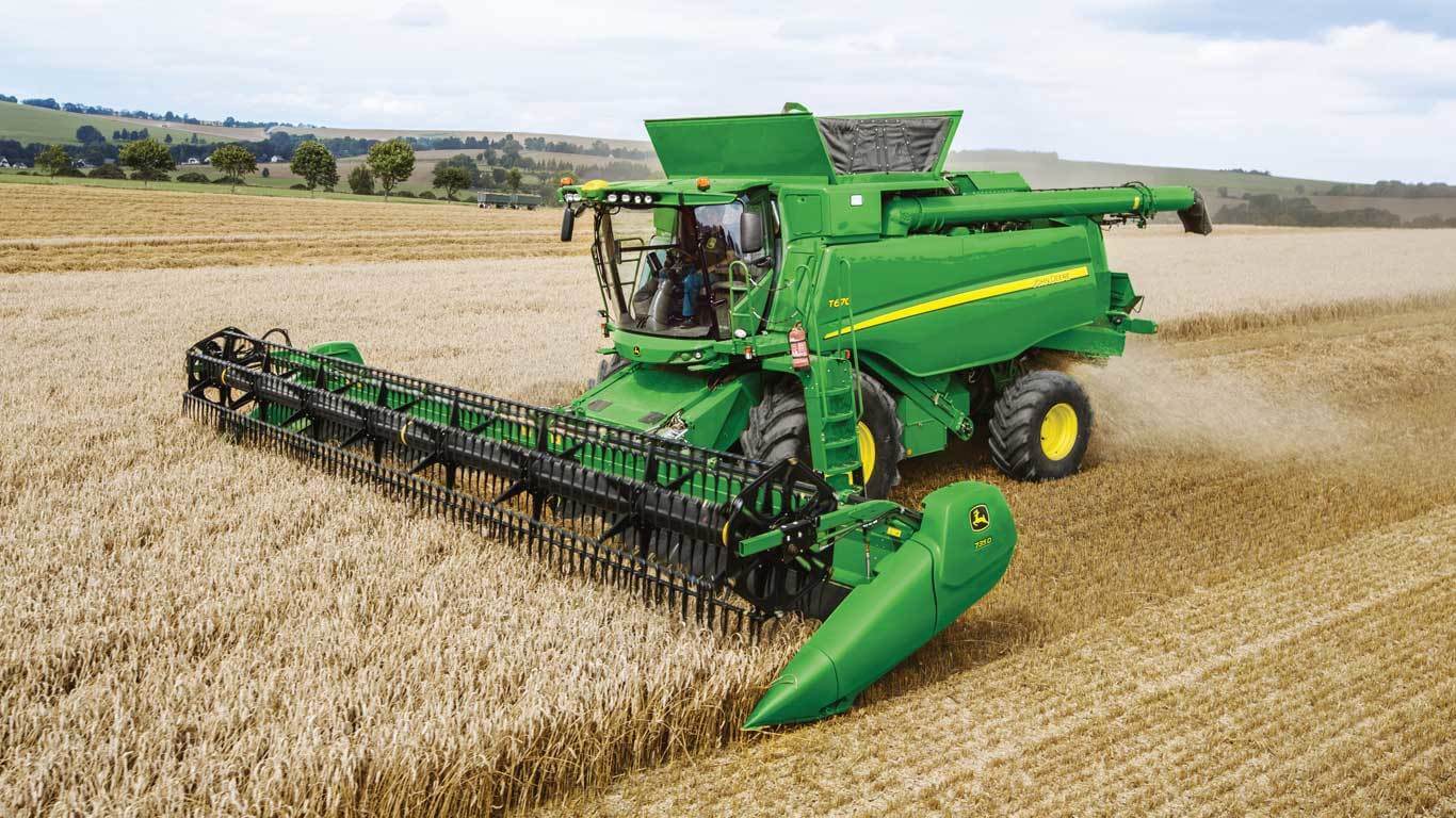 John Deere Combine Wallpapers