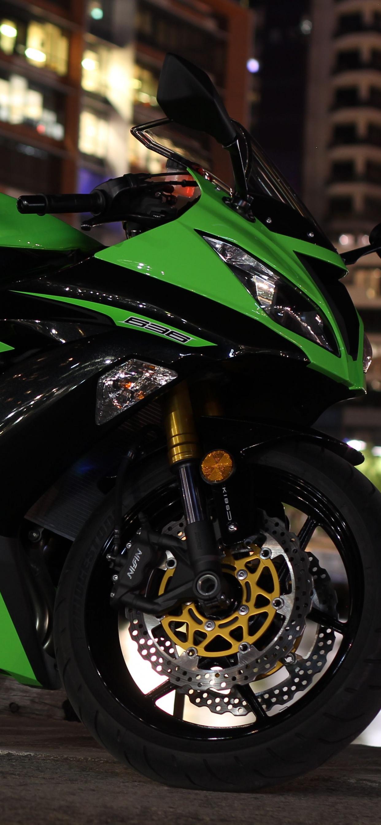 Kawasaki Ninja Zx-6R Wallpapers