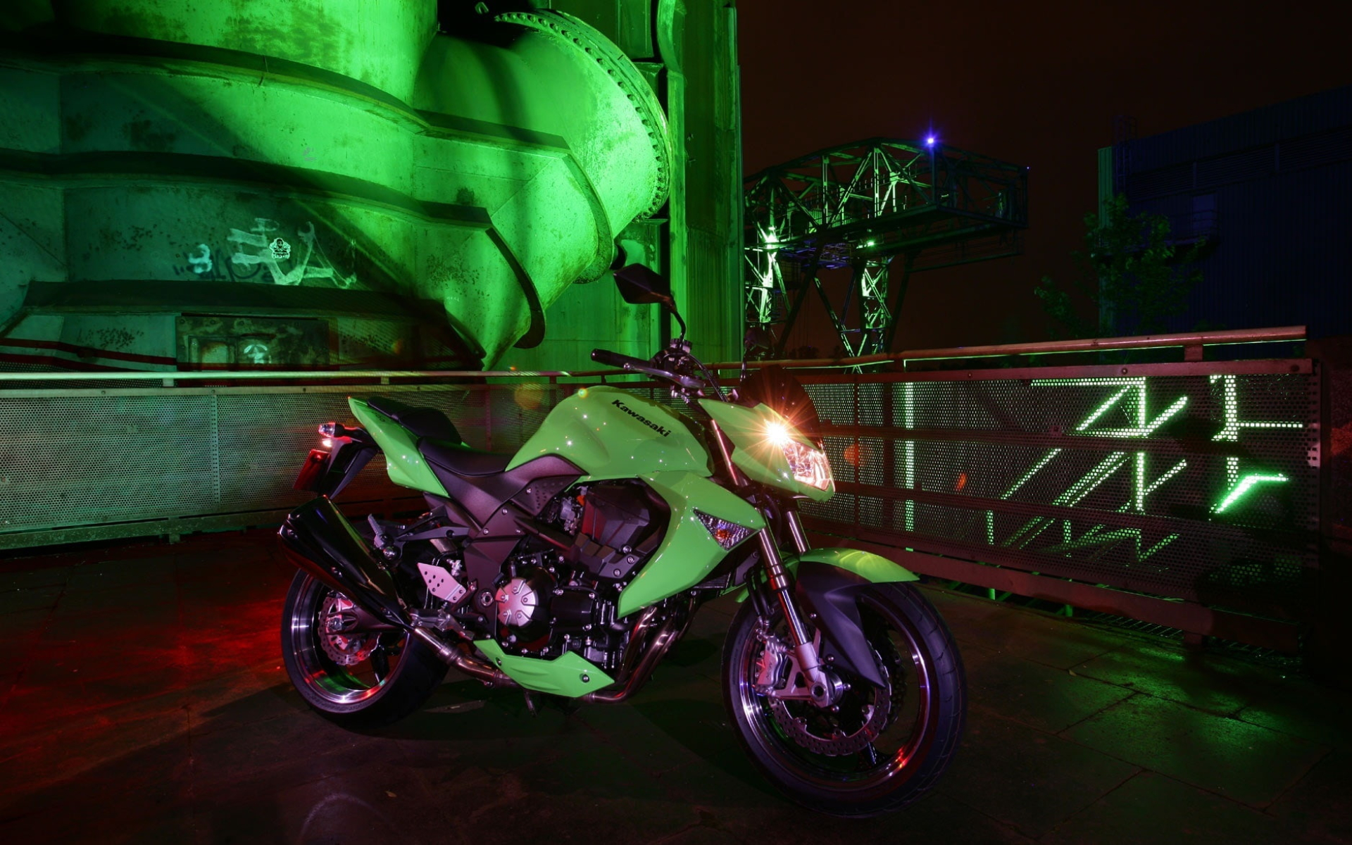 Kawasaki Z1000 Wallpapers