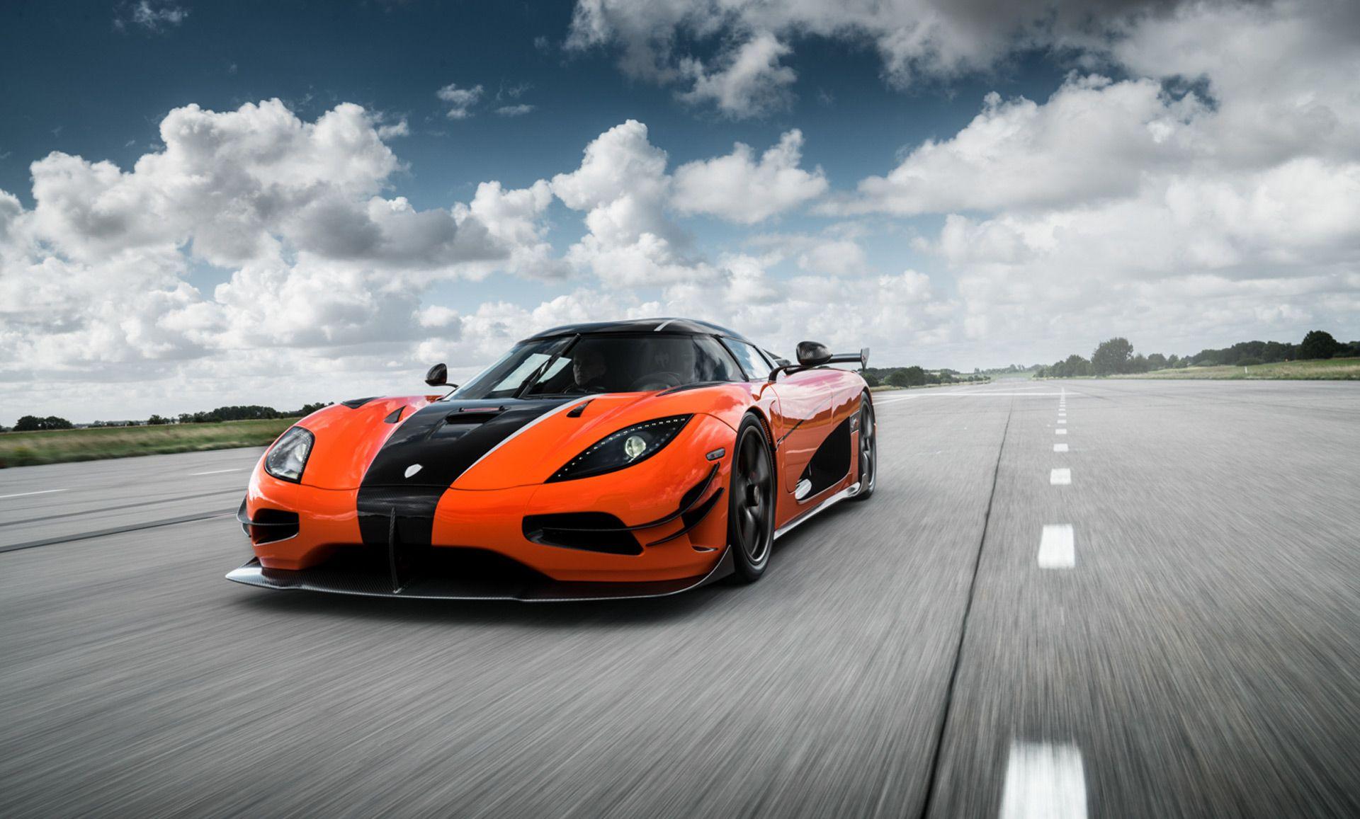 Koenigsegg Agera Wallpapers