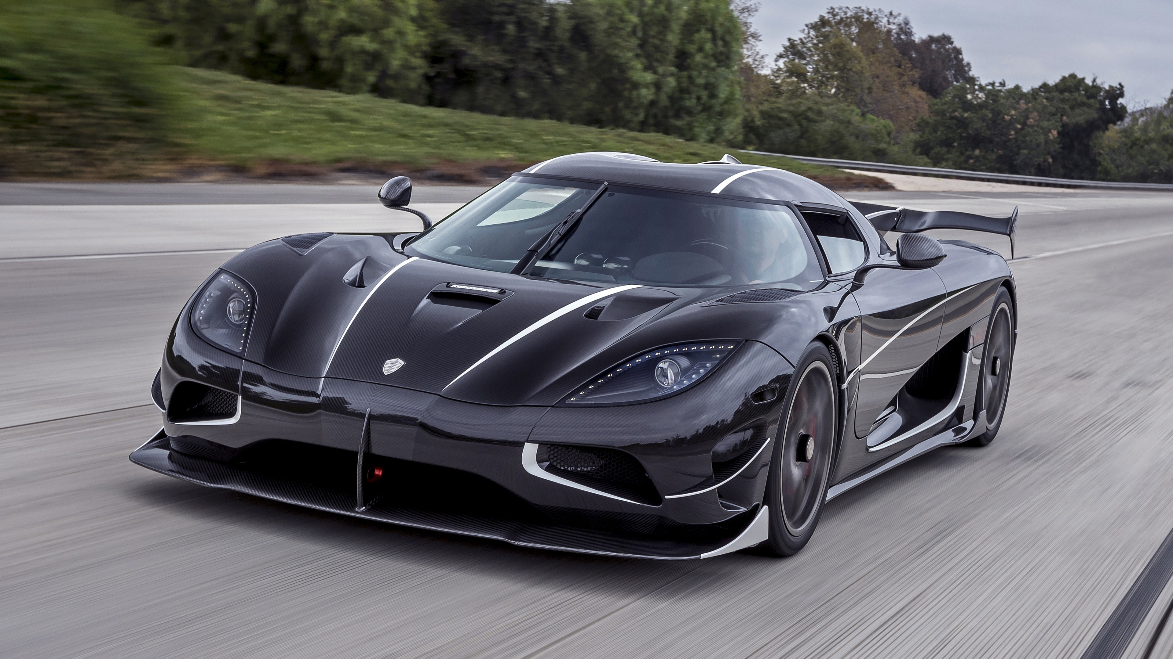 Koenigsegg Agera Wallpapers