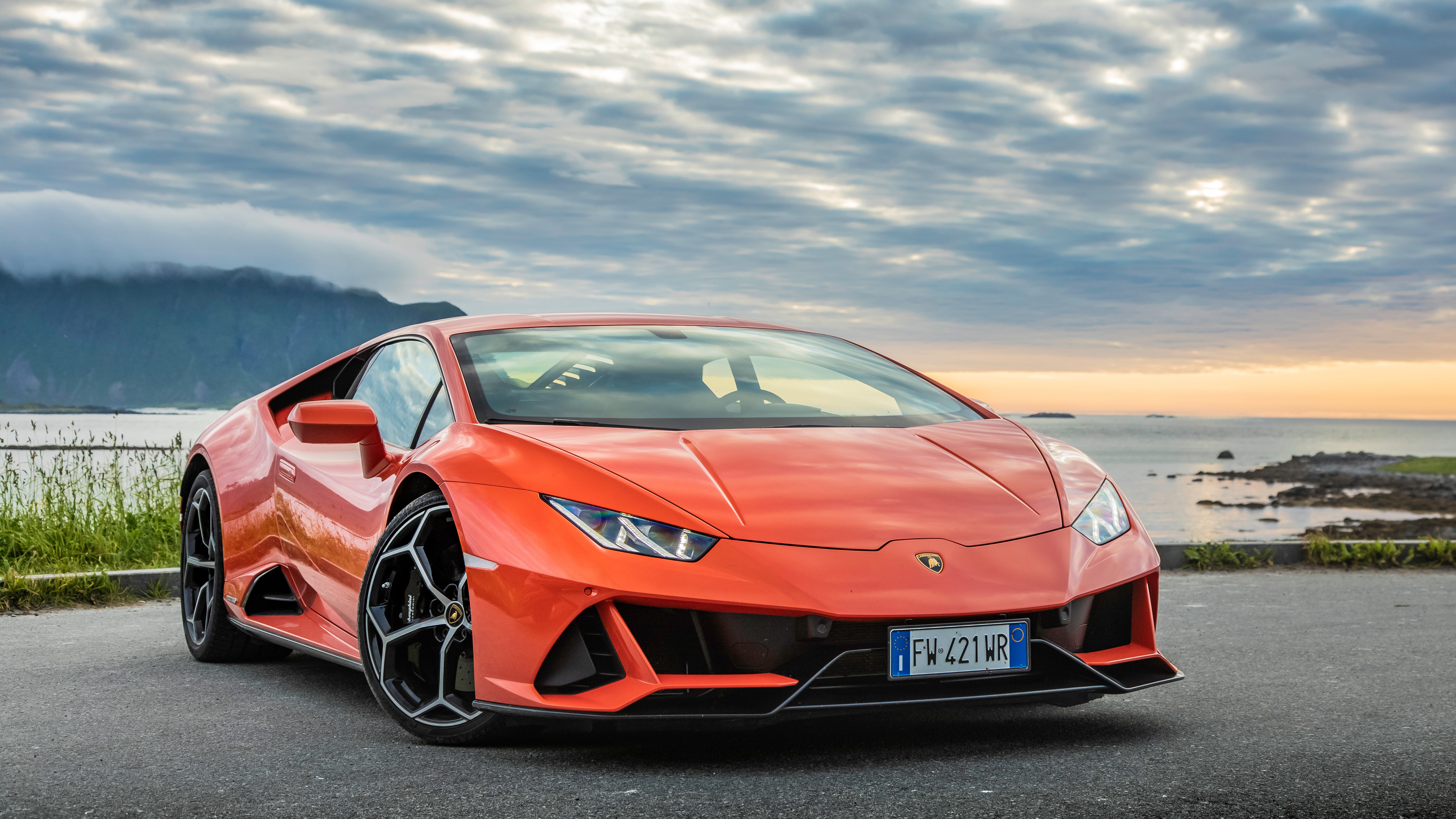 Lamborghini Huracan Evo Wallpapers