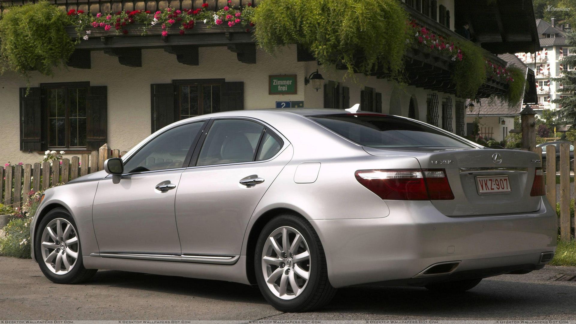 Lexus Ls Wallpapers