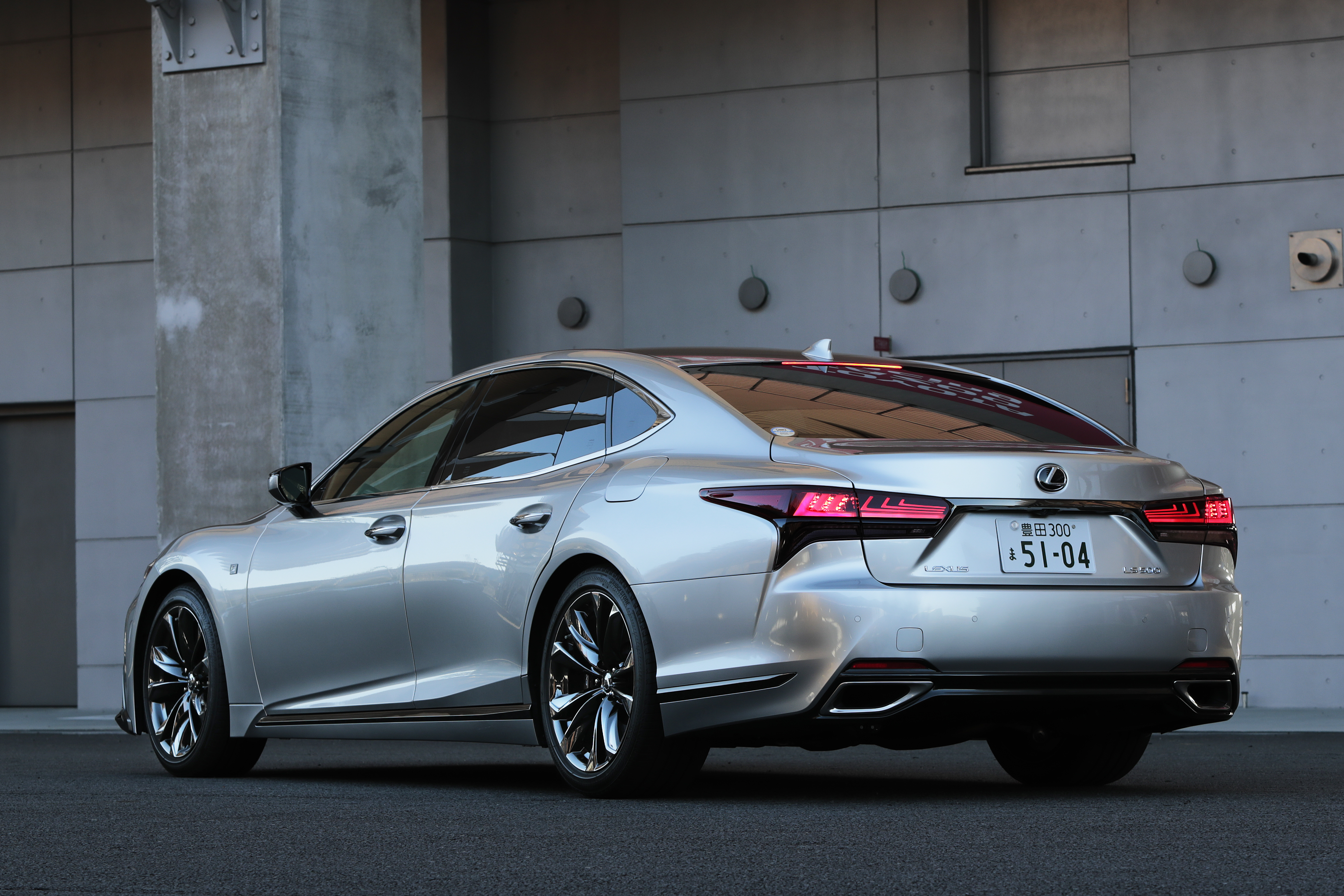 Lexus Ls Wallpapers