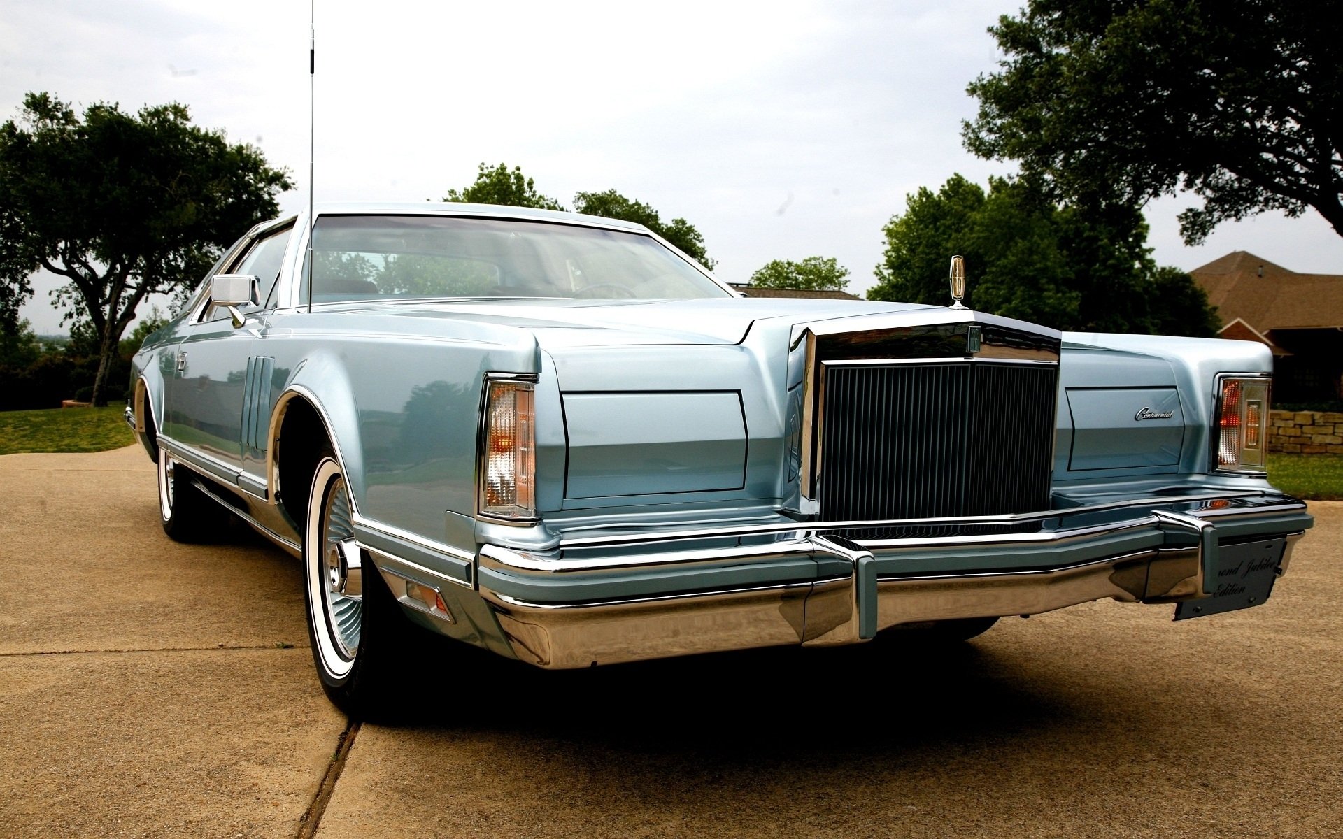 Lincoln Continental Wallpapers