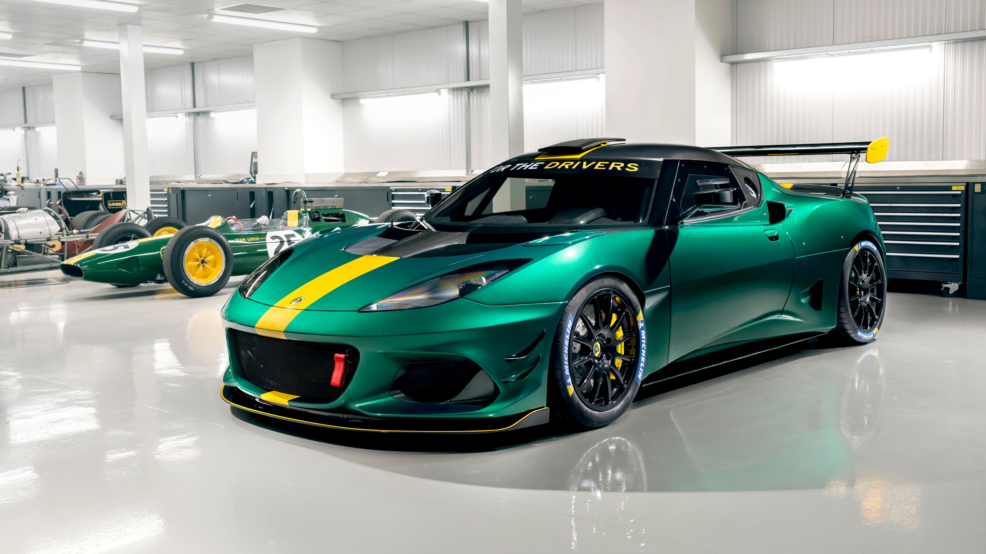 Lotus Evora 400 Wallpapers