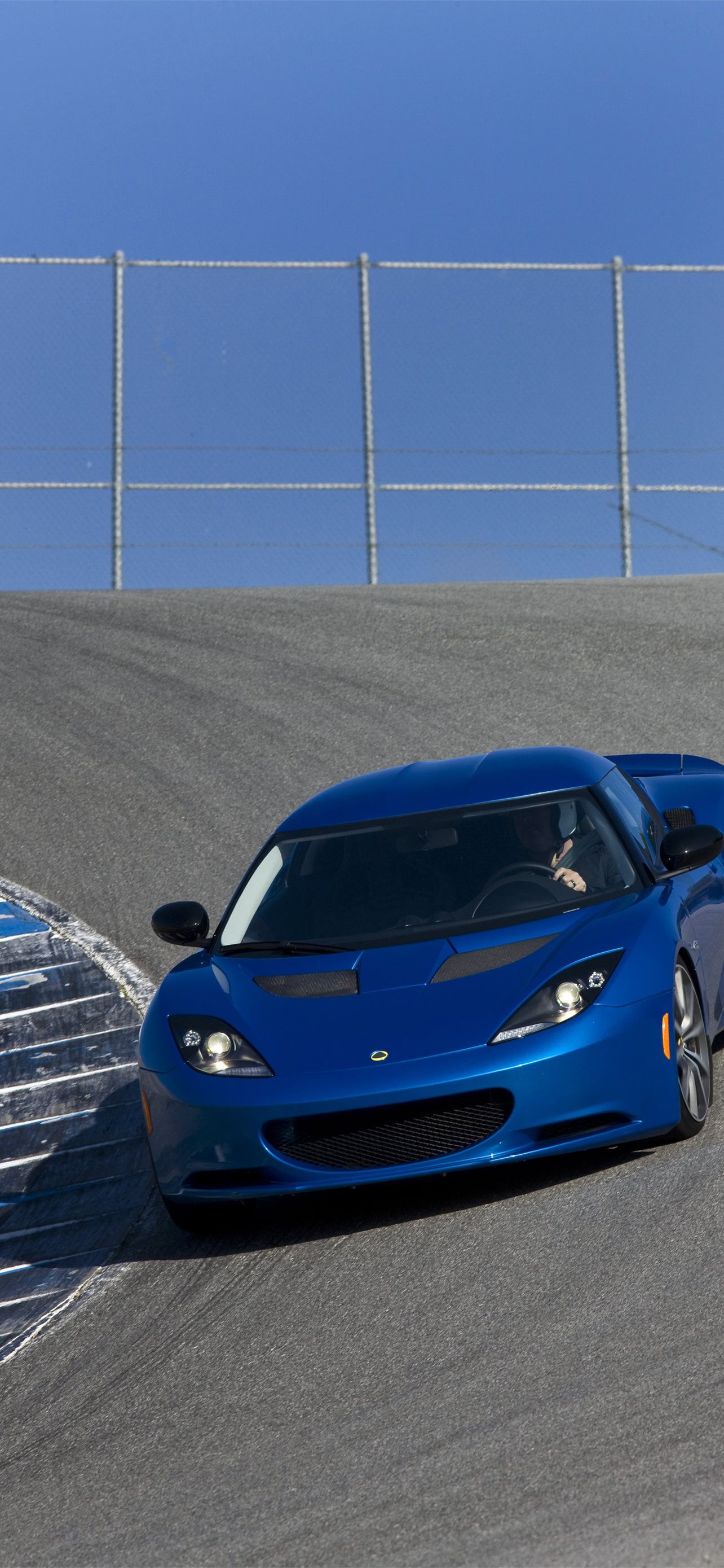 Lotus Evora 400 Wallpapers