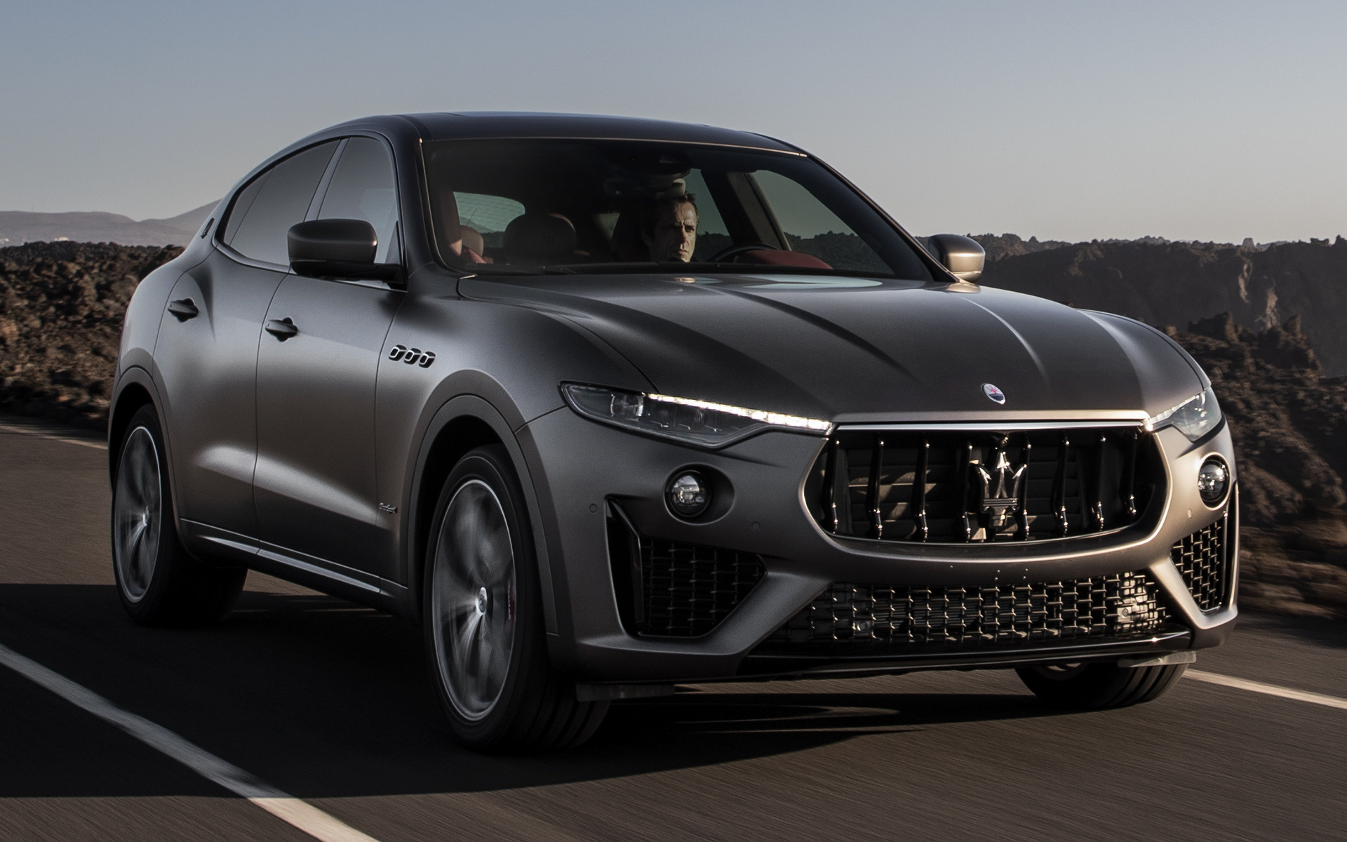 Maserati Levante Gransport Vulcano Wallpapers