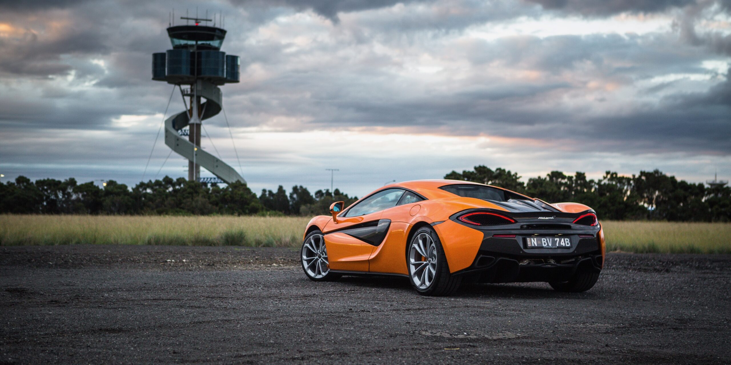 Mclaren 540C Wallpapers