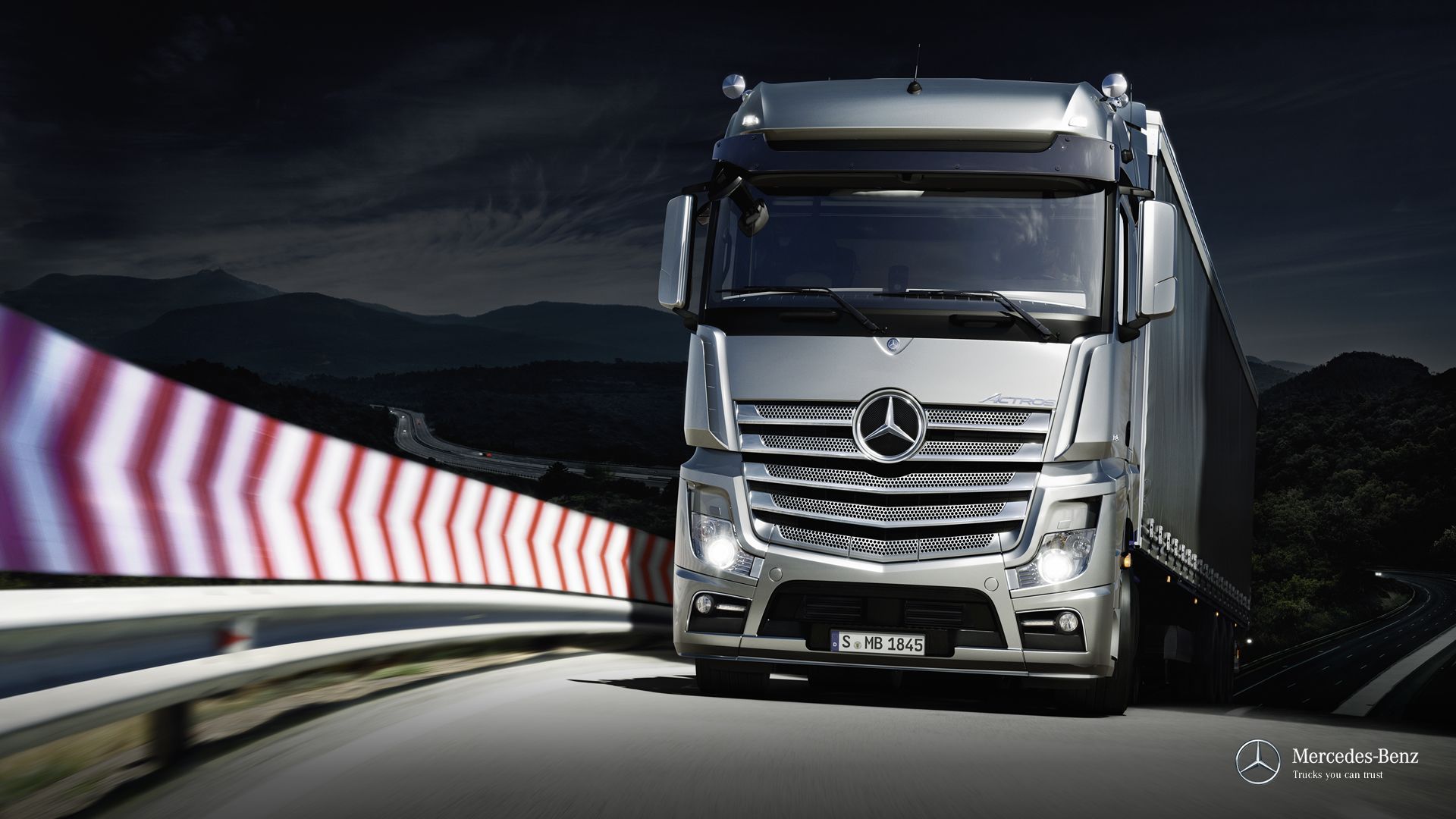 Mercedes Axor Wallpapers