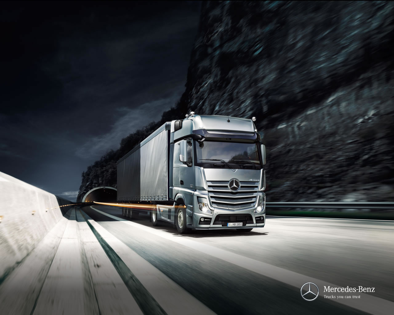 Mercedes Axor Wallpapers