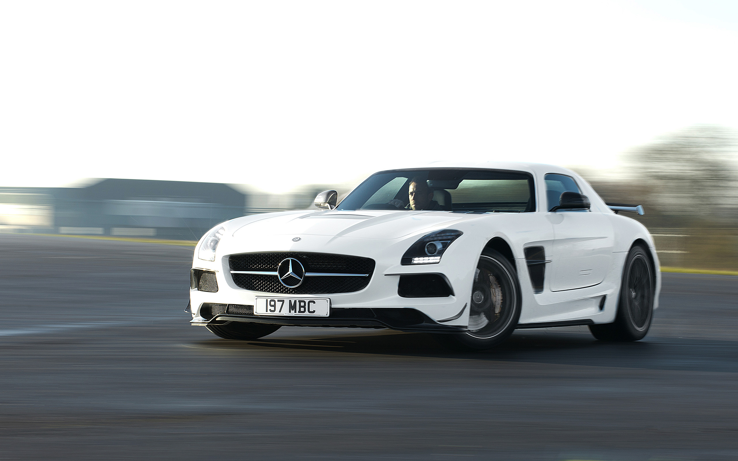 Mercedes Benz Sls 63 Amg Black Series 2017 Wallpapers