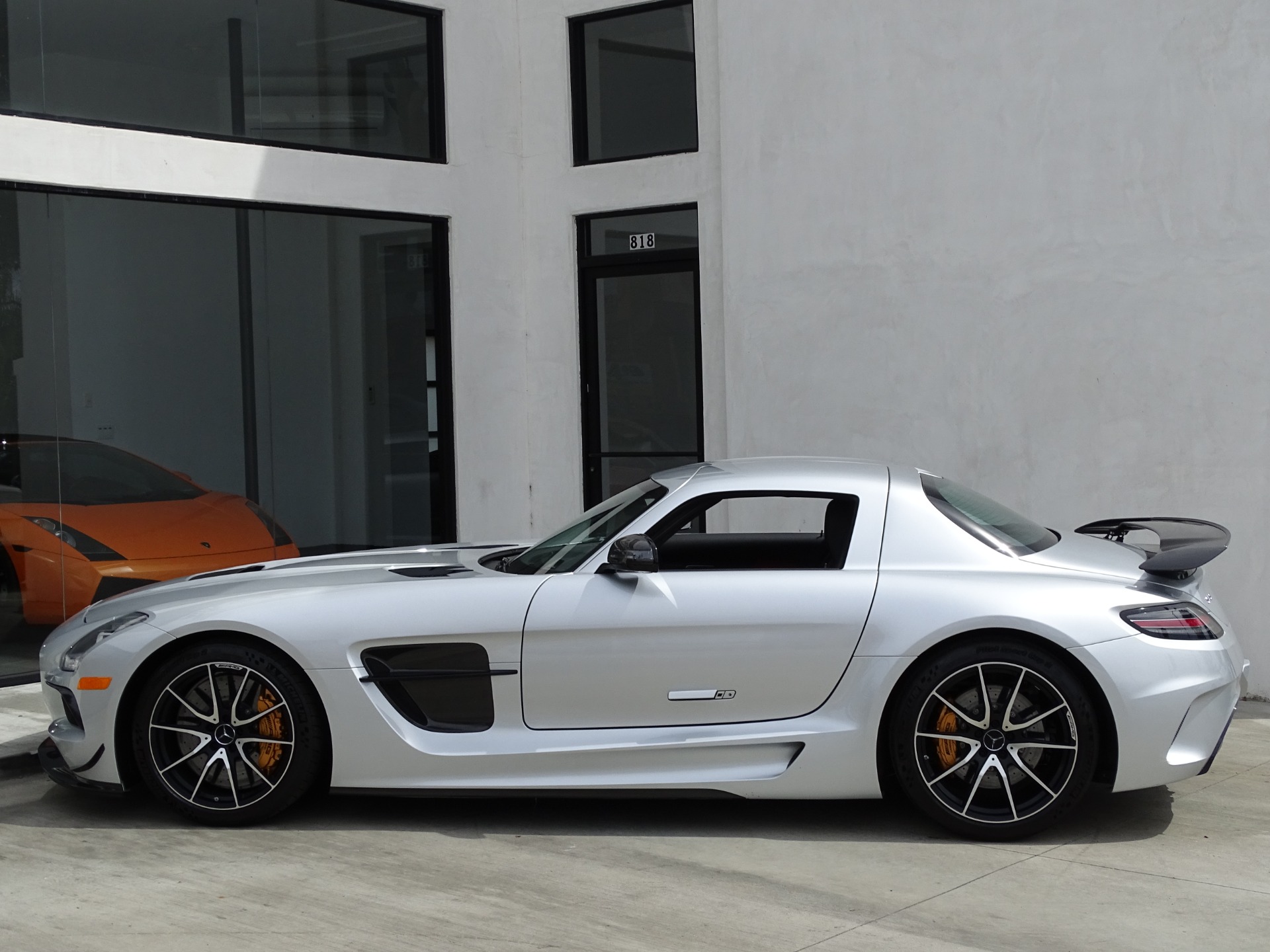 Mercedes Benz Sls 63 Amg Black Series 2017 Wallpapers