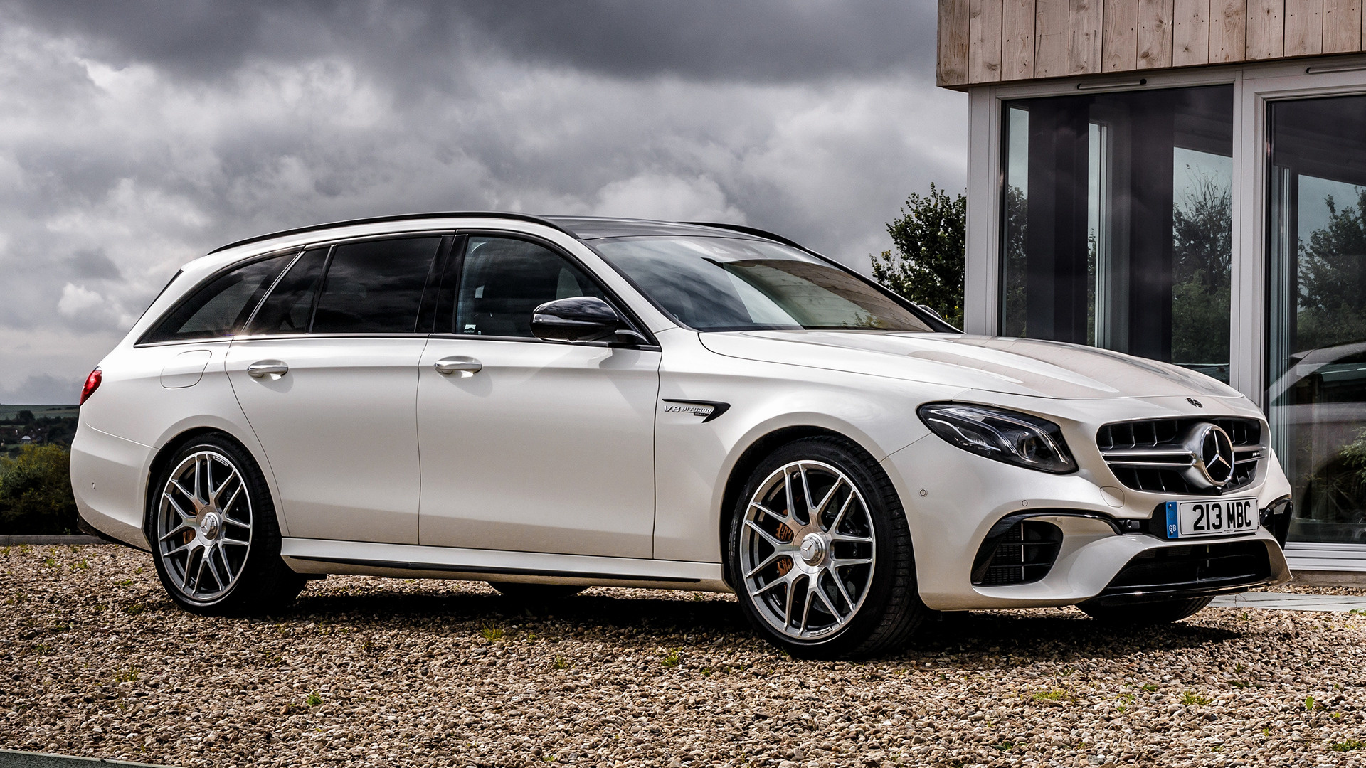 Mercedes-Amg E 63 S Estate Wallpapers