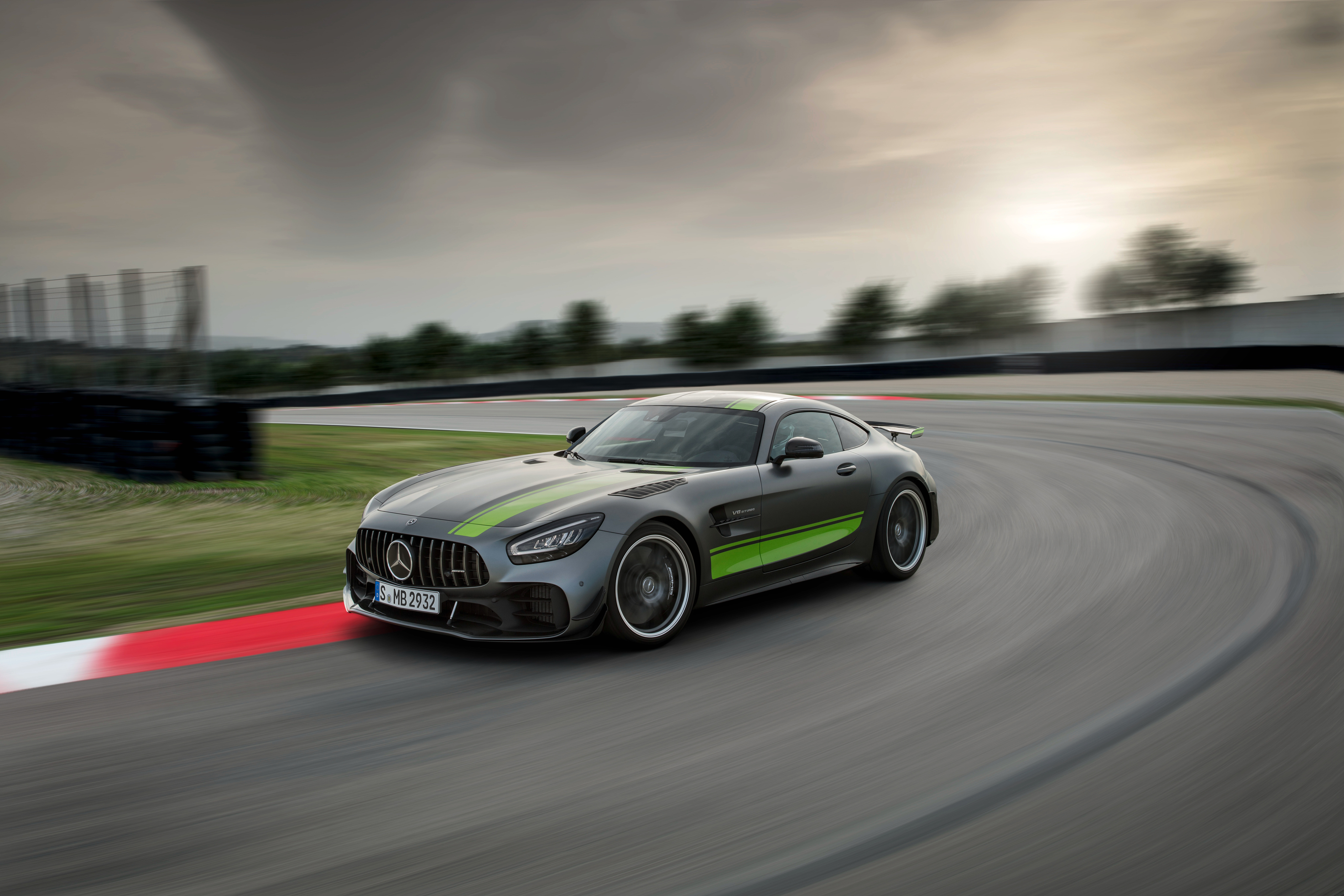 Mercedes-Amg Gt R Pro Wallpapers