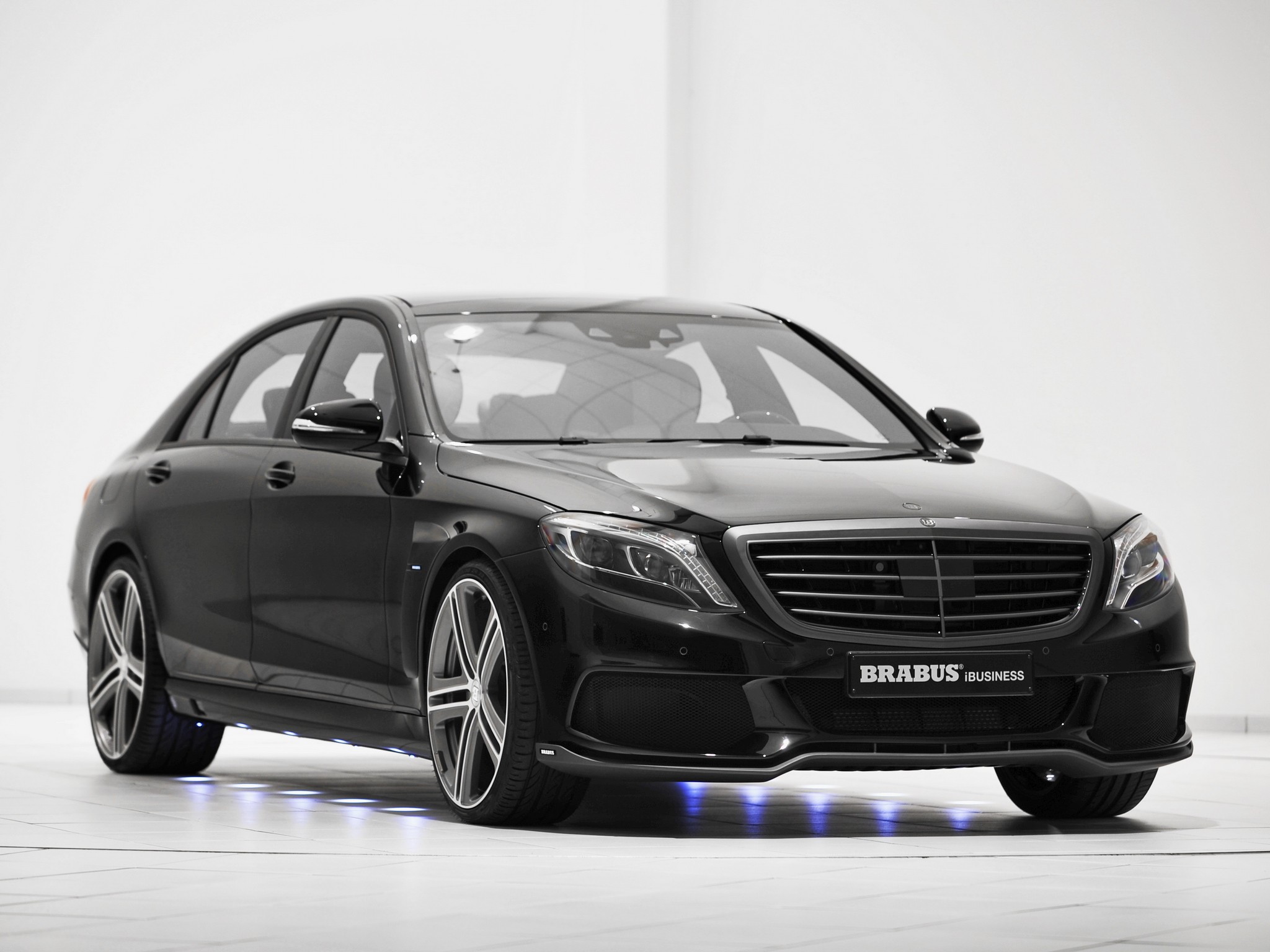 Mercedes-Benz Brabus 850 Wallpapers