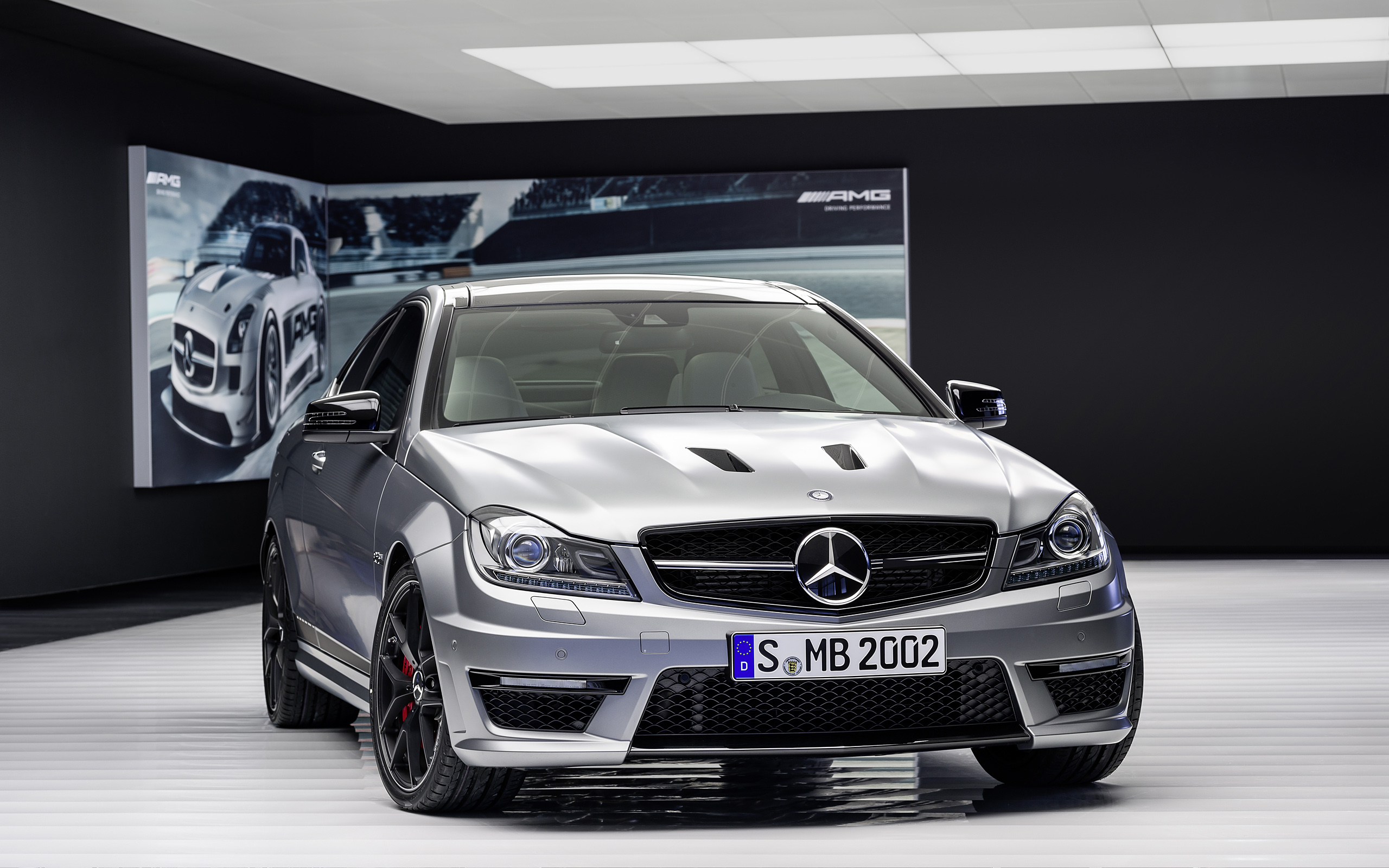 Mercedes-Benz C63 Amg 507 Wallpapers