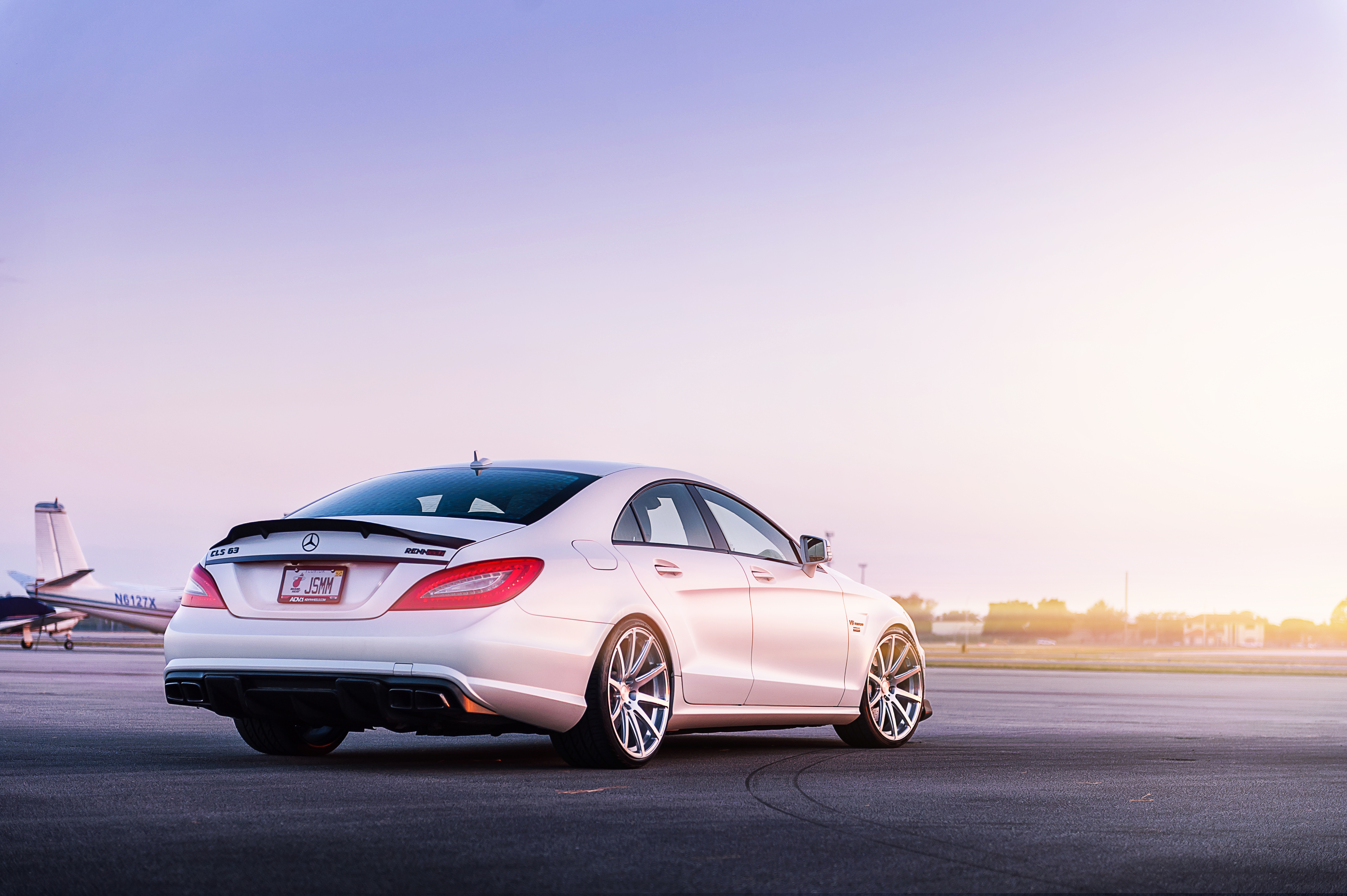 Mercedes-Benz Cls63 Wallpapers