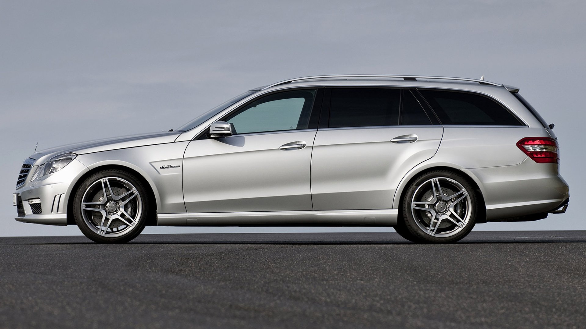 Mercedes-Benz E 63 Amg Estate Wallpapers