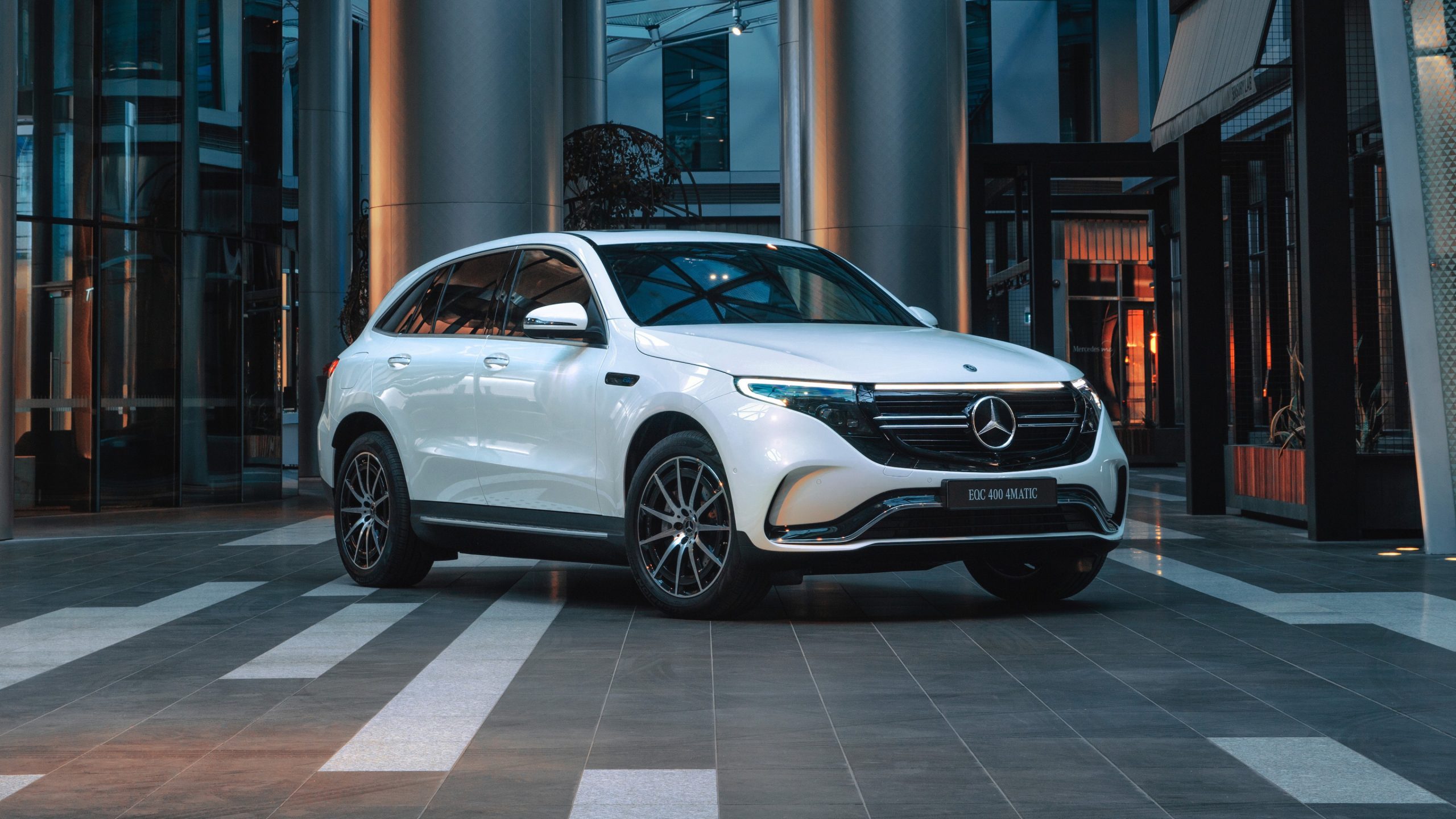 Mercedes-Benz Eqc Wallpapers