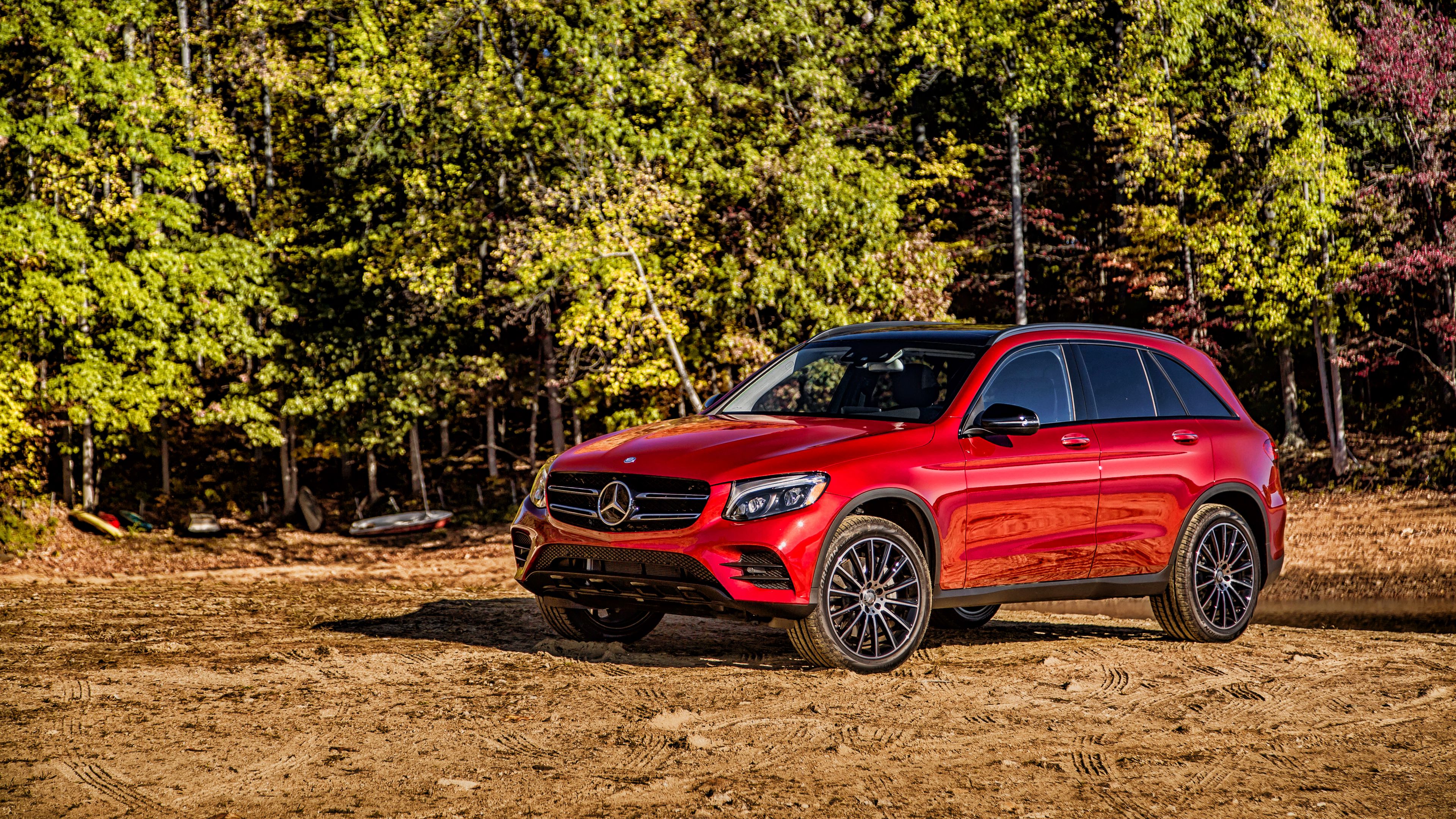 Mercedes-Benz Glk-Class Wallpapers