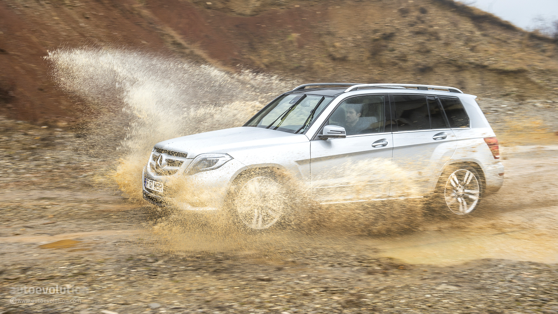 Mercedes-Benz Glk-Class Wallpapers