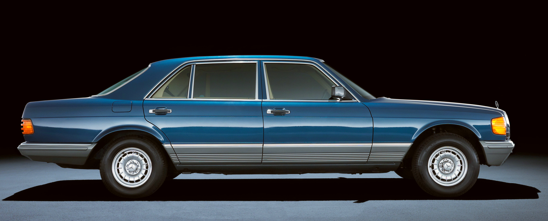 Mercedes-Benz Retro 1980-85 500 Sel Blue Wallpapers
