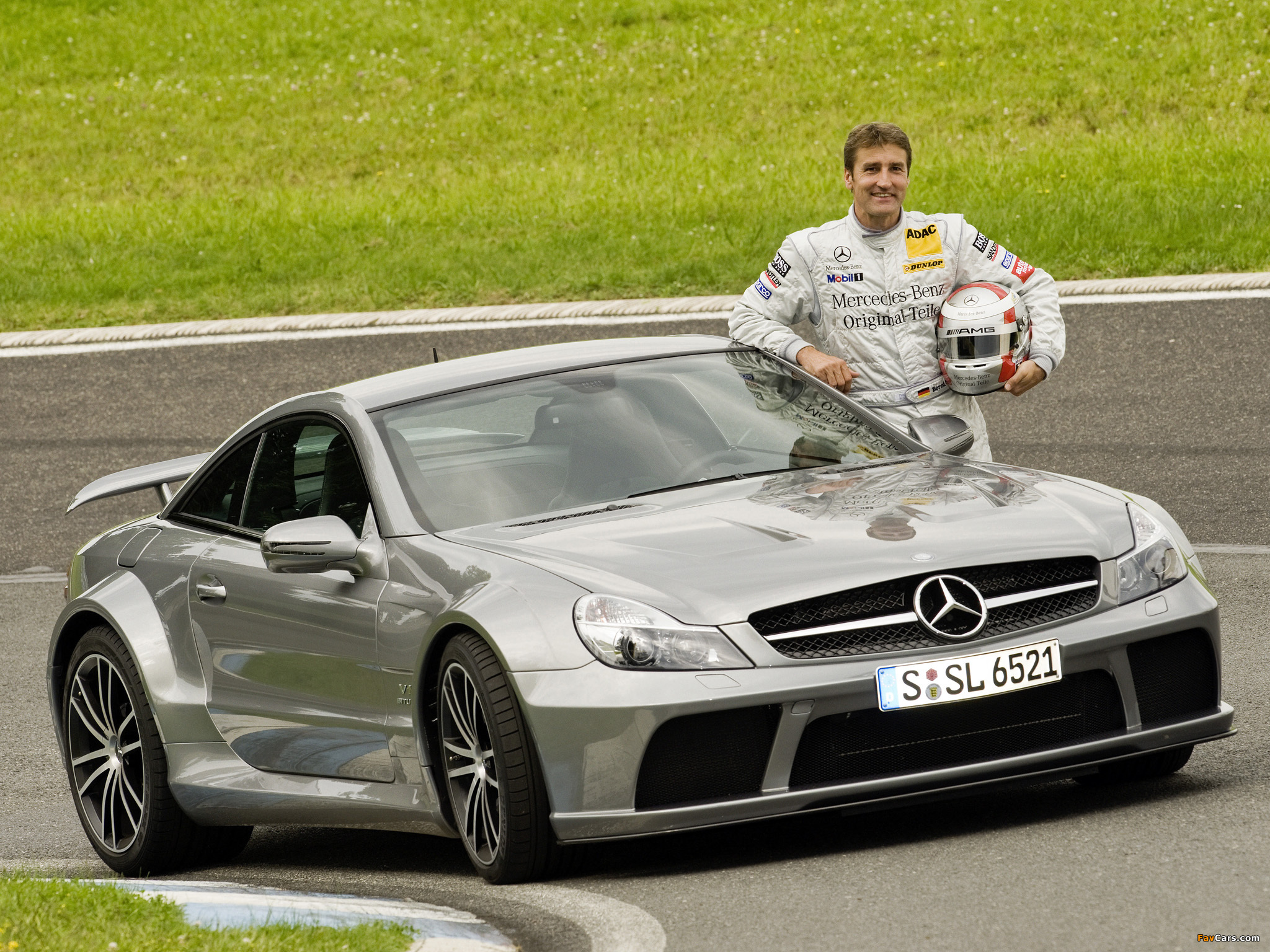 Mercedes-Benz Sl65 Amg Wallpapers