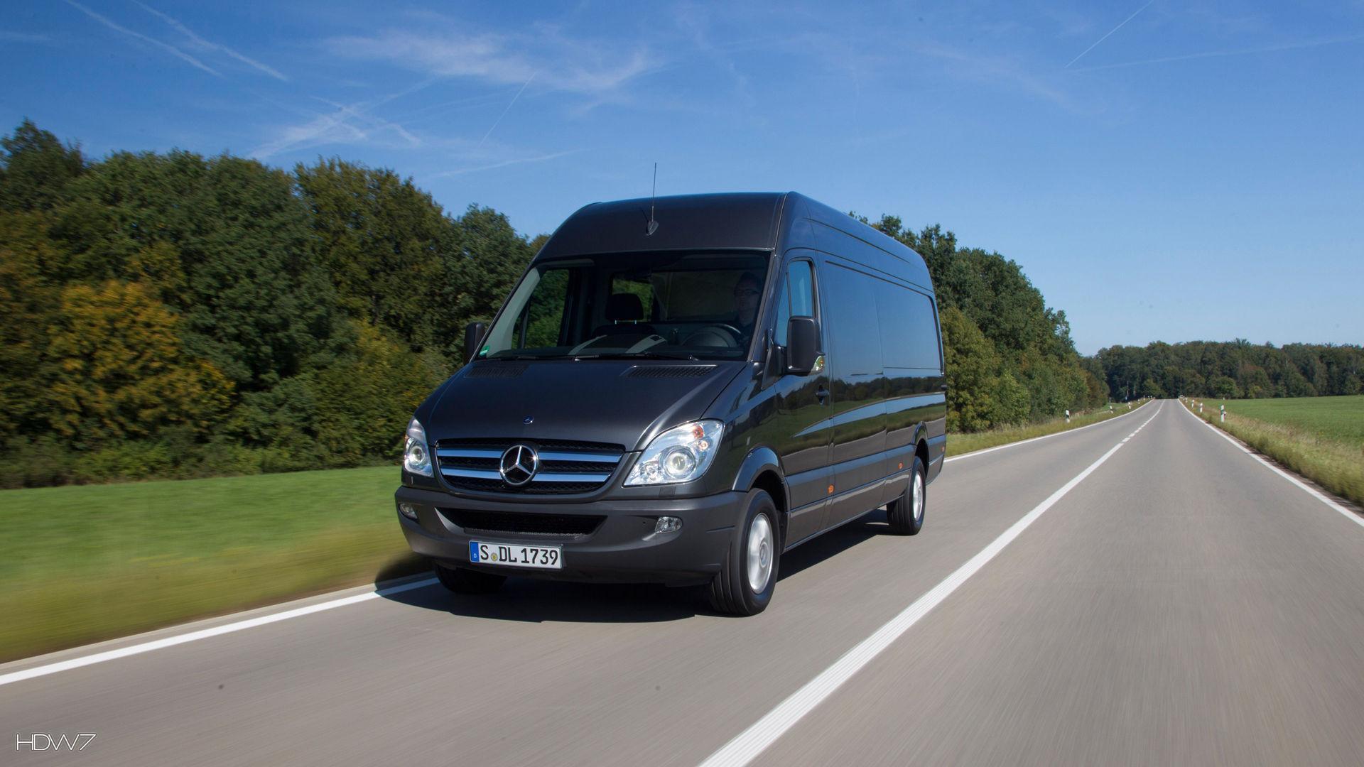 Mercedes-Benz Sprinter Wallpapers