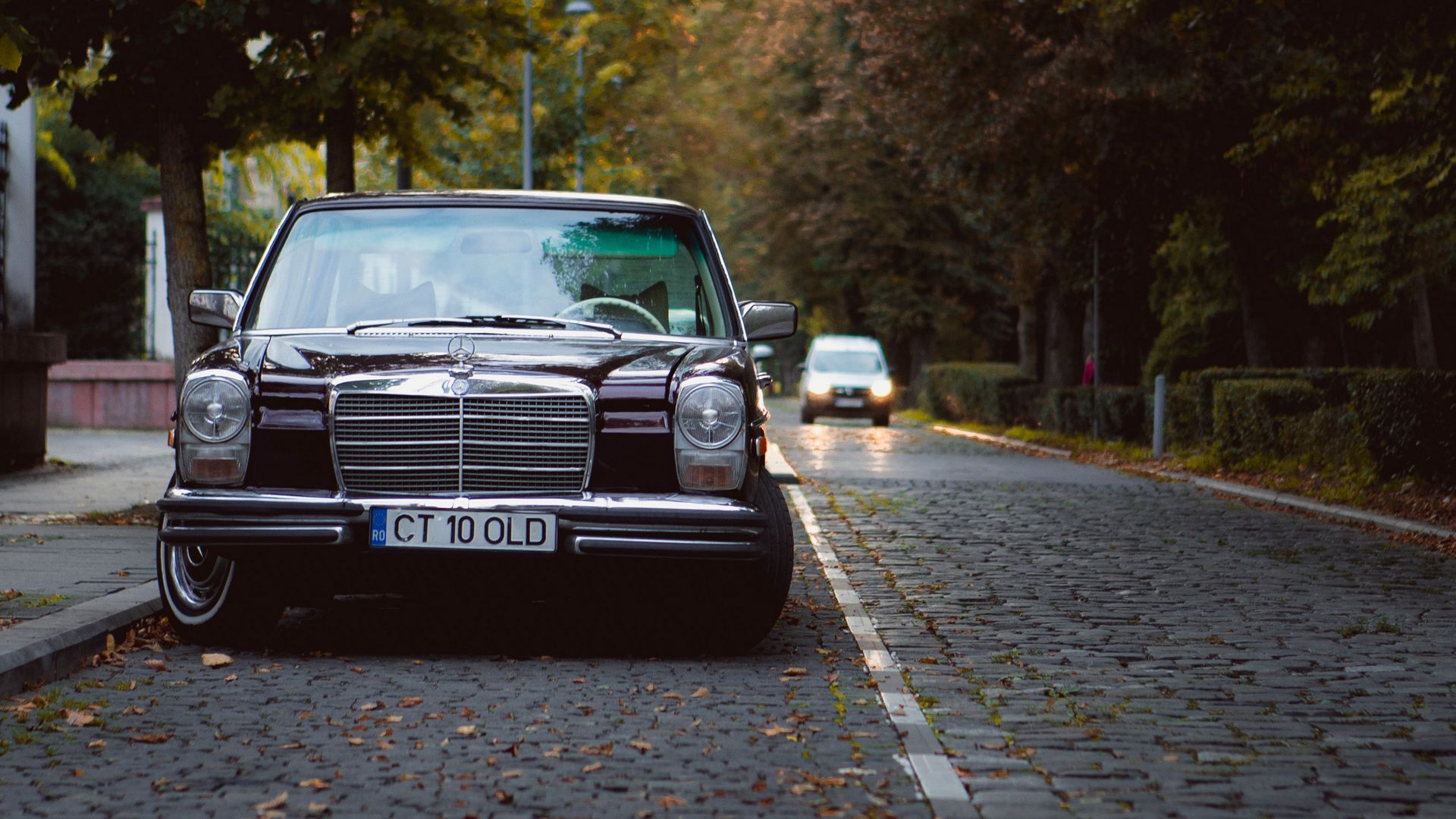 Mercedes-Benz W114 Wallpapers