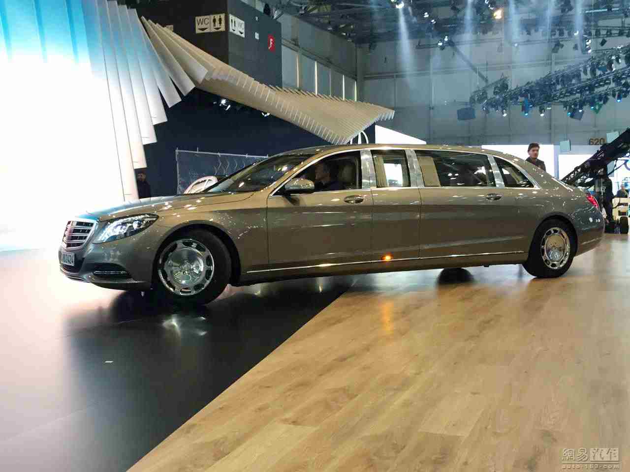 Mercedes-Maybach S600 Pullman Wallpapers