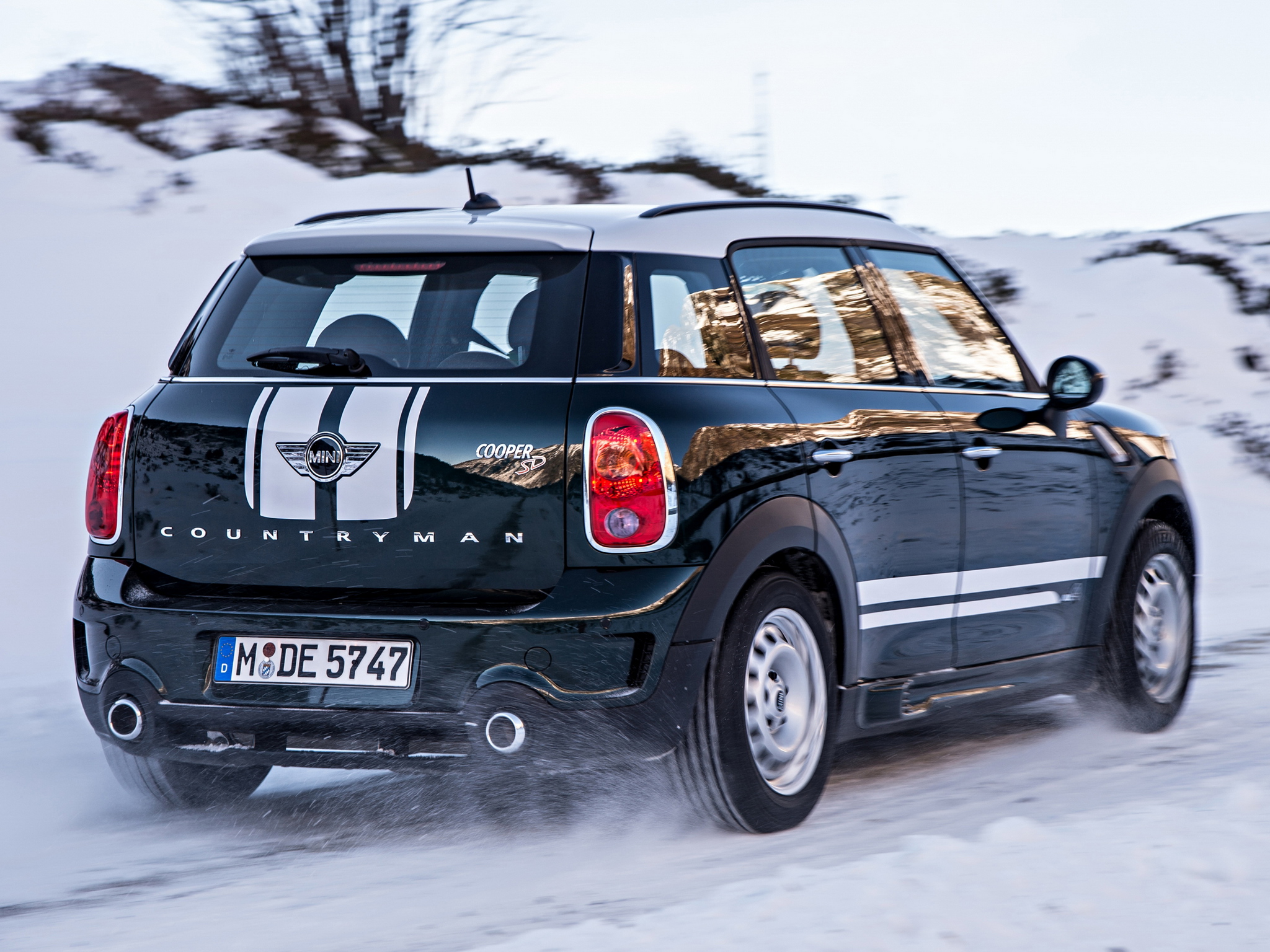 Mini Cooper S Countryman Wallpapers