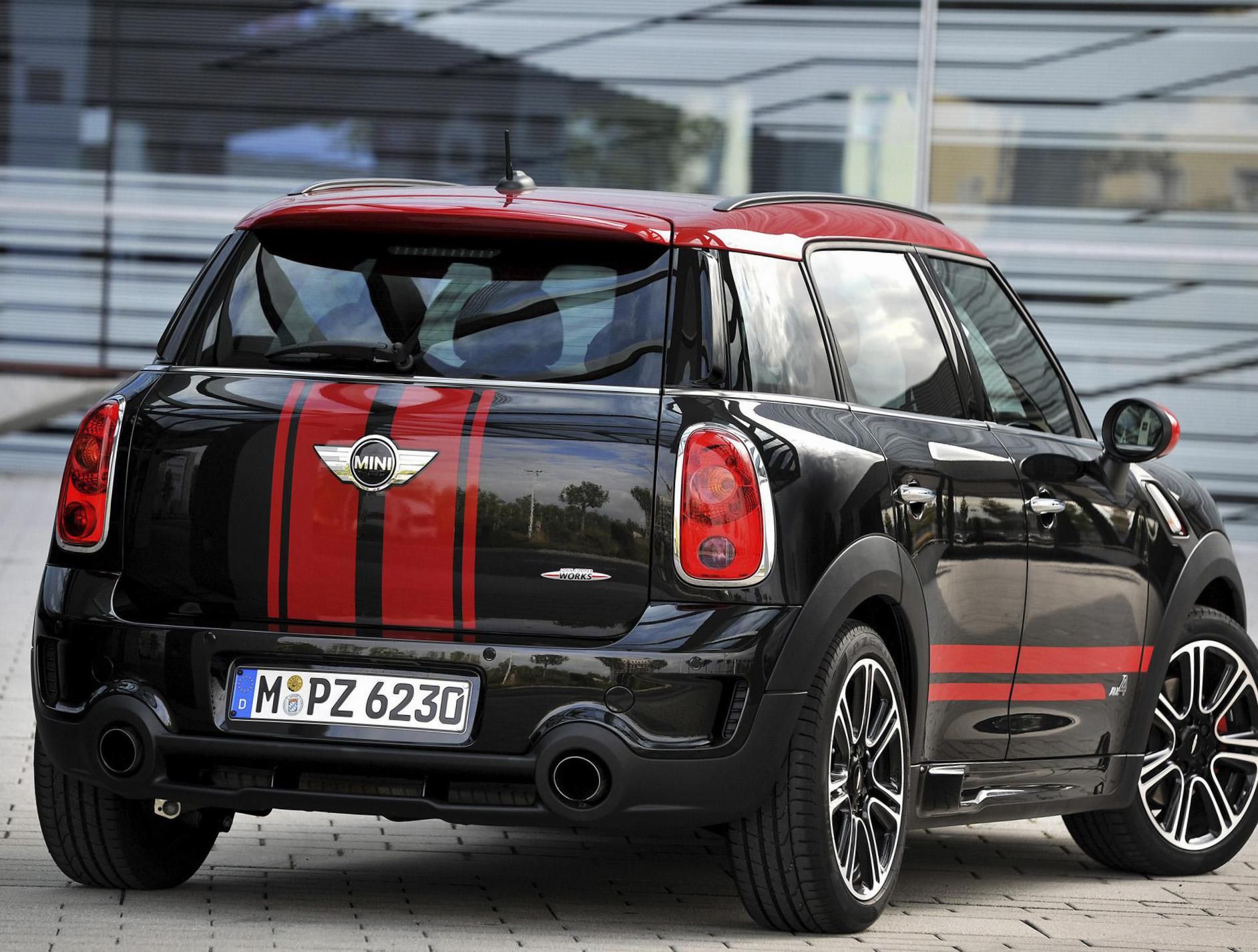 Mini Countryman John Cooper Works Wallpapers