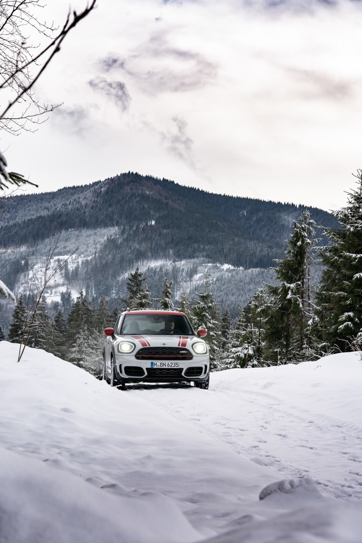 Mini Countryman John Cooper Works Wallpapers