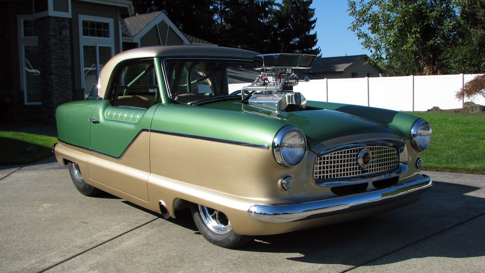 Nash Metropolitan Wallpapers