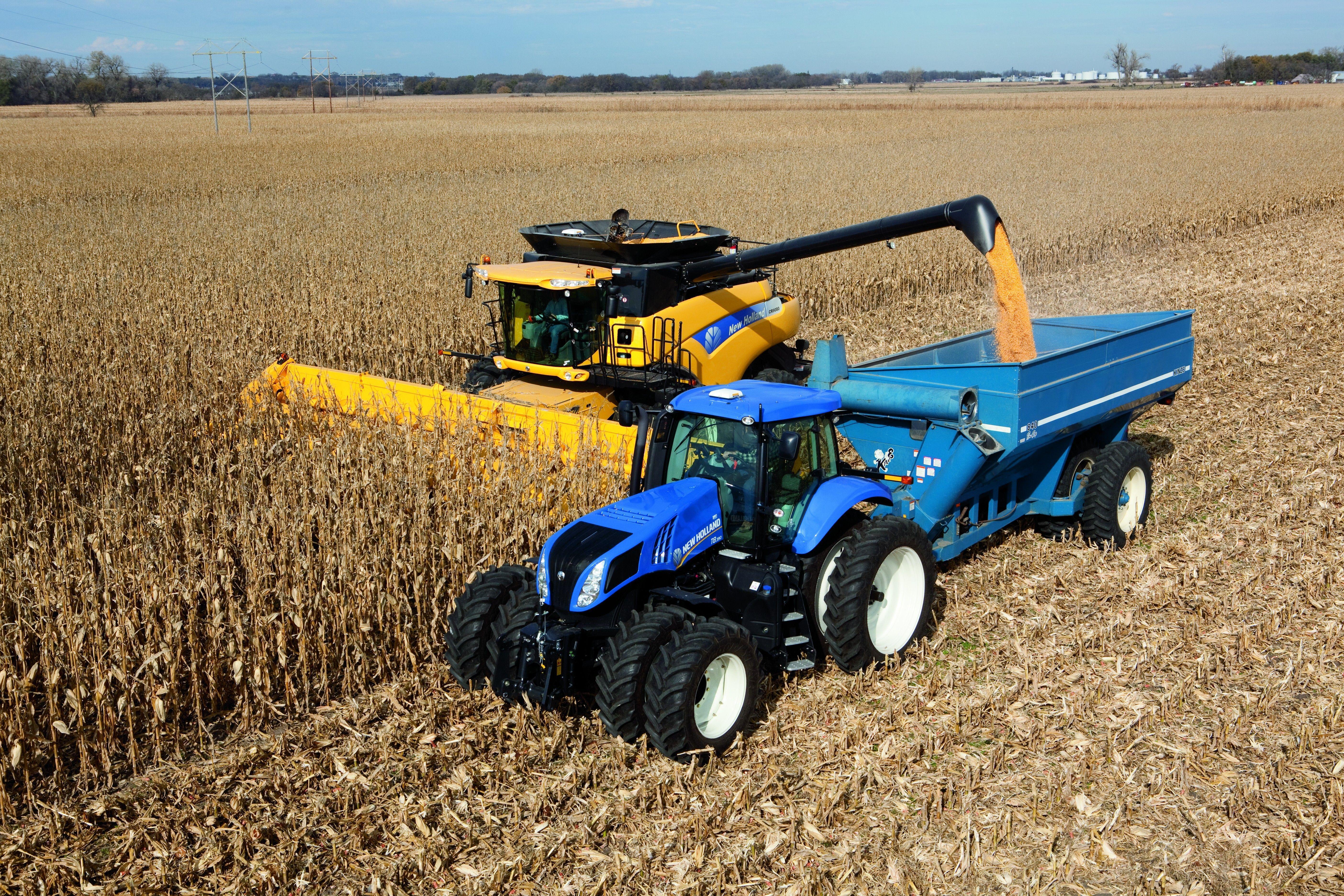 New Holland Tractor Wallpapers